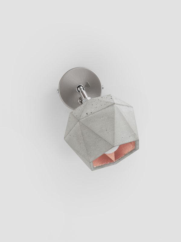 [T2] Triangular Wall/ Ceiling Spot
