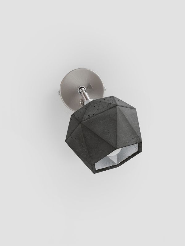 [T2] Triangular Wall/ Ceiling Spot