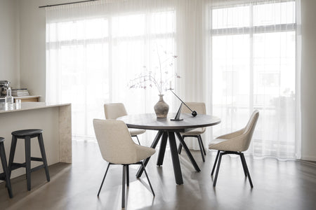 Maddock Round Extendable Dining Table Ø135 cm – Brown Oak / Black – 3
