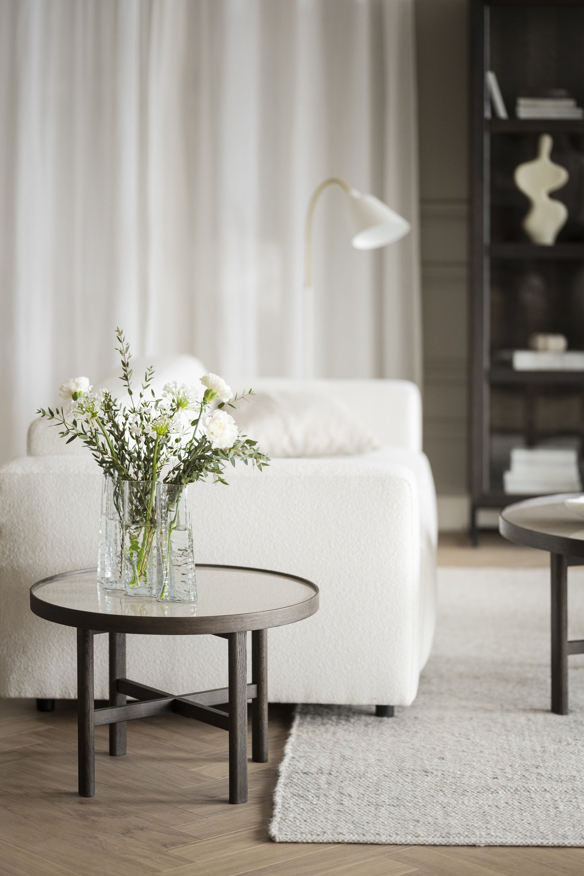 Marsden Round Coffee Table Ø60 cm – Beige Ceramic / Brown Oak – 2