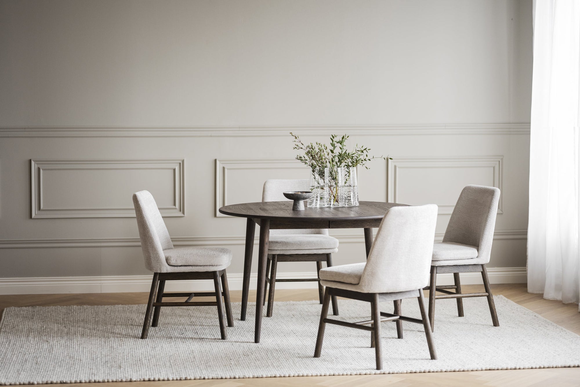 Tyler Round Extendable Dining Table Ø120 cm – Brown Oak – 5