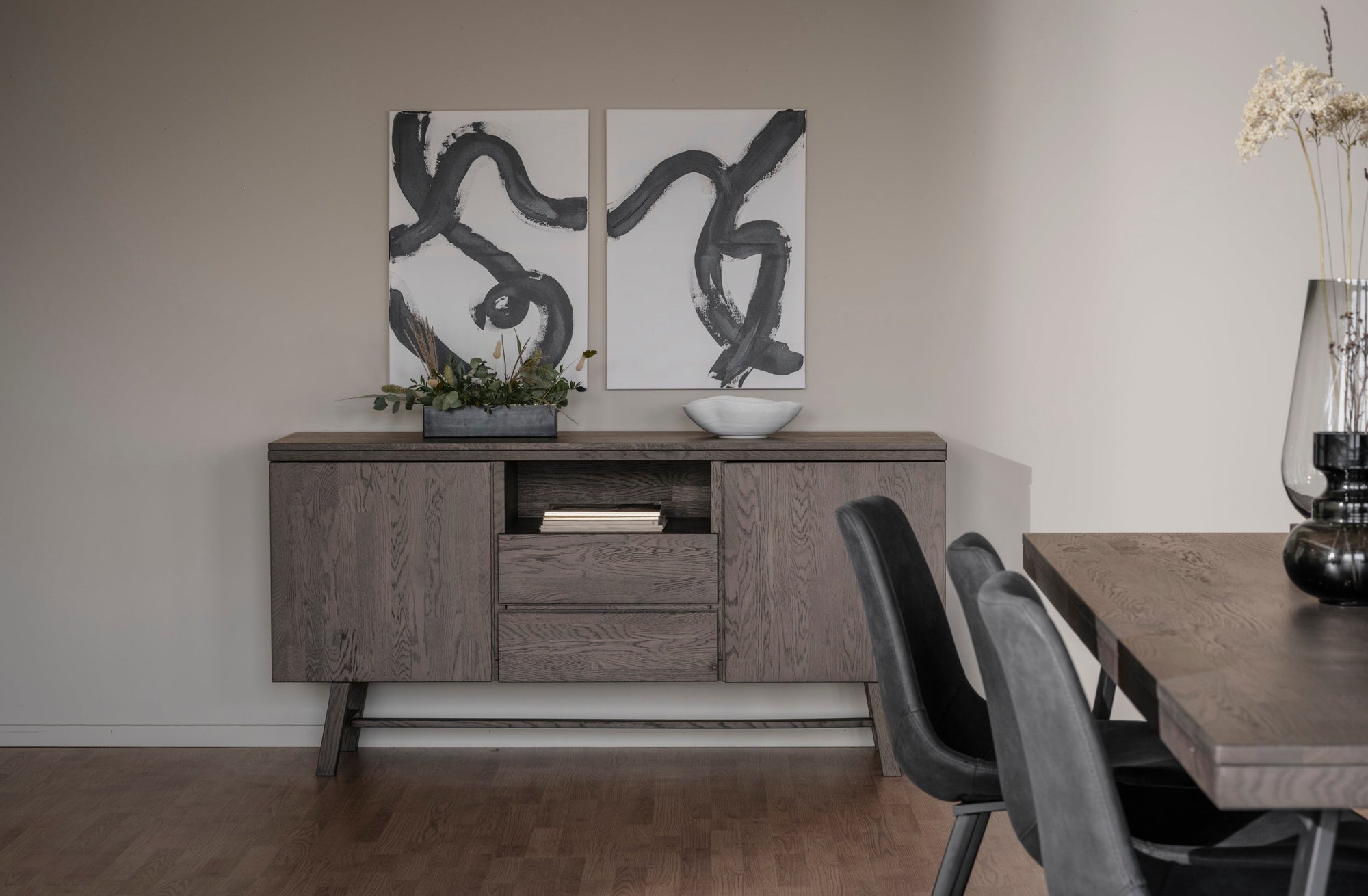 BROOKLYN Sideboard 160CM – Brushed Dark Stained – detail