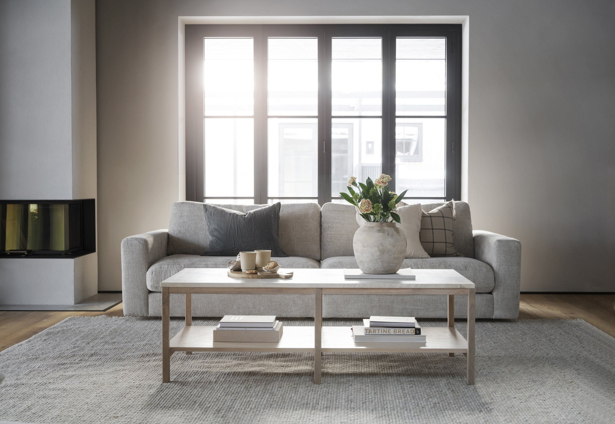 Orwel Travertine Coffee Table 140 x 60 cm – Beige Travertine / Whitewash Oak – 3
