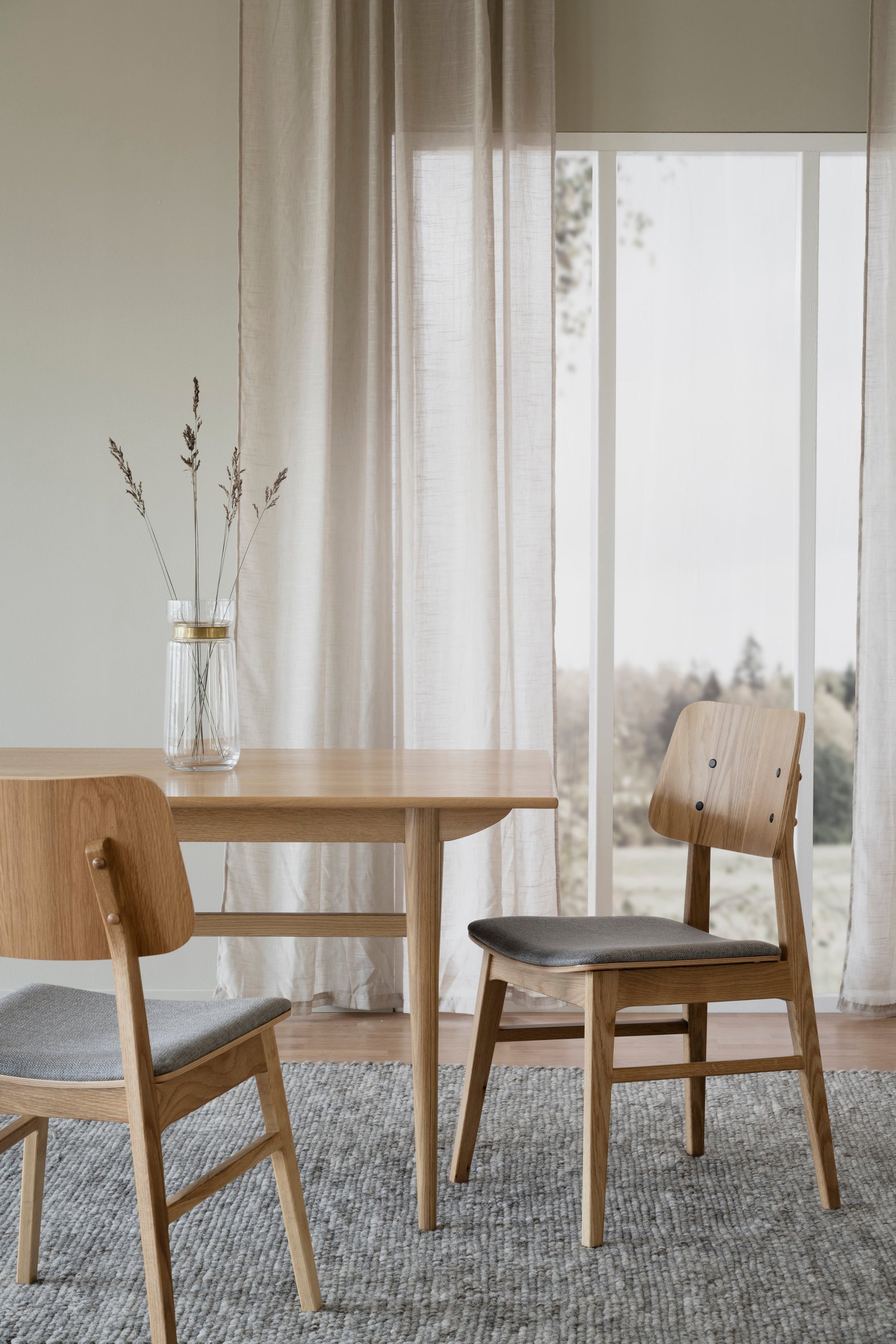 NAGANO Set of 2 Chairs – oak/light grey fabric – 2