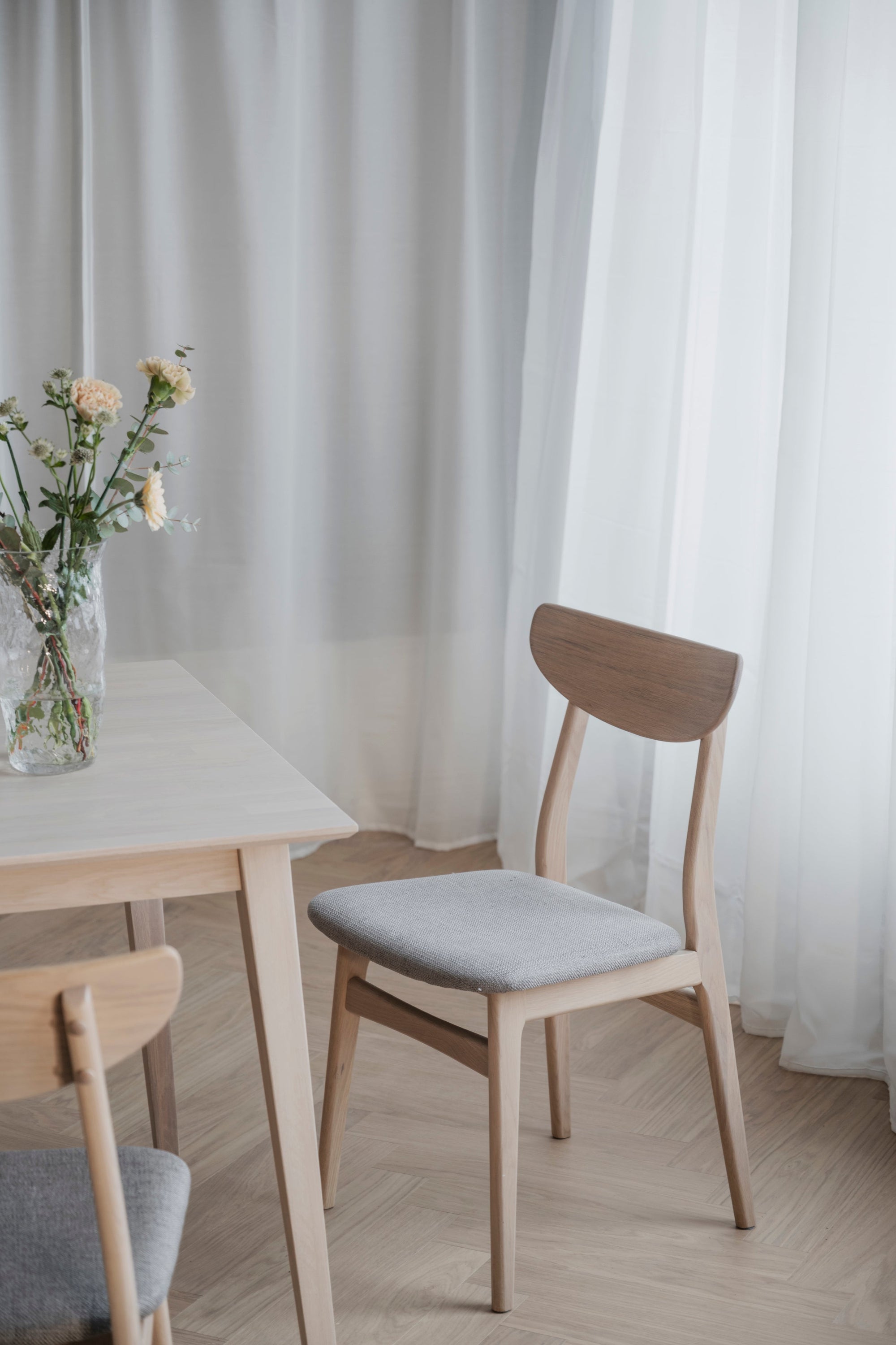 RODHAM Set of 2 Chairs – white wash oak/light grey – 2