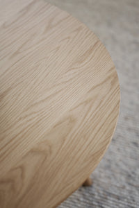 YUMI Coffee Table – Round / Oak – 6