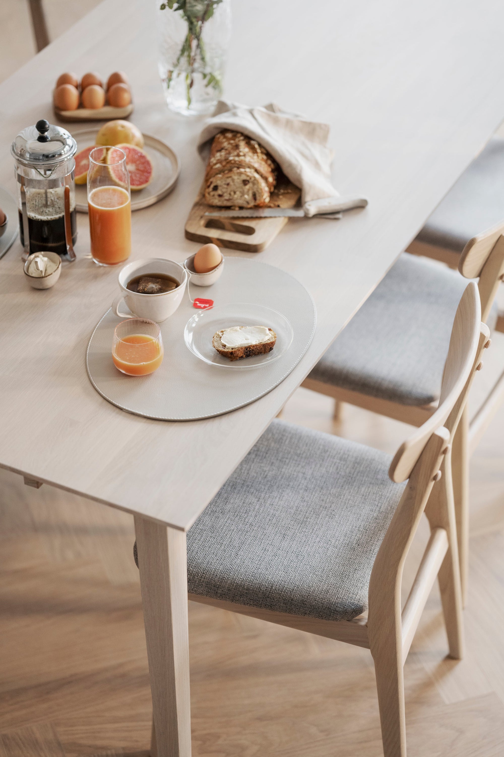 FILIPPA Oak Dining Table 180CM/230CM/280CM – Whitewashed oak / 180CM Standard table – 4