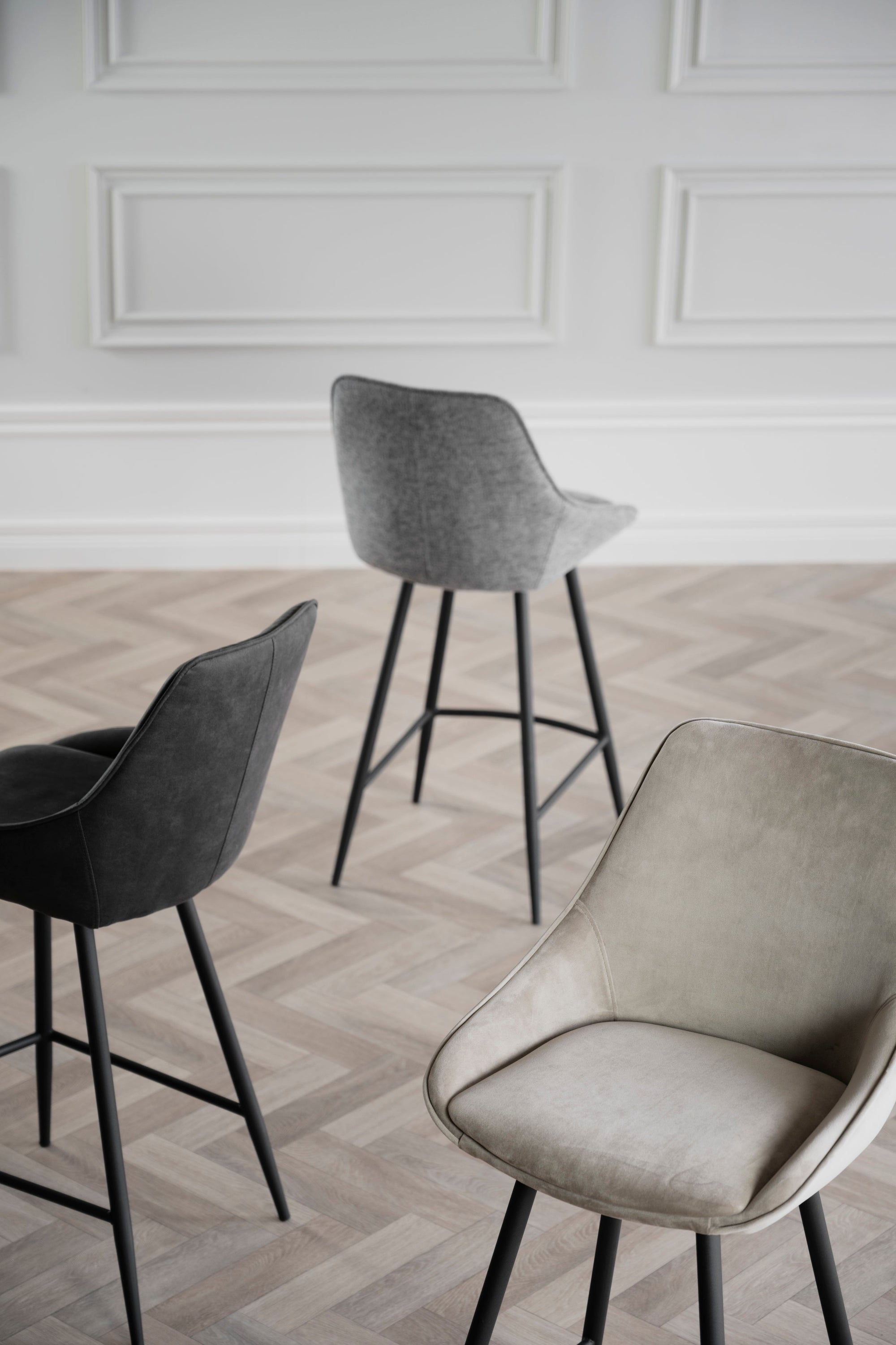 Sierra Bar Chair (2-Pack) – Beige Velvet – 3