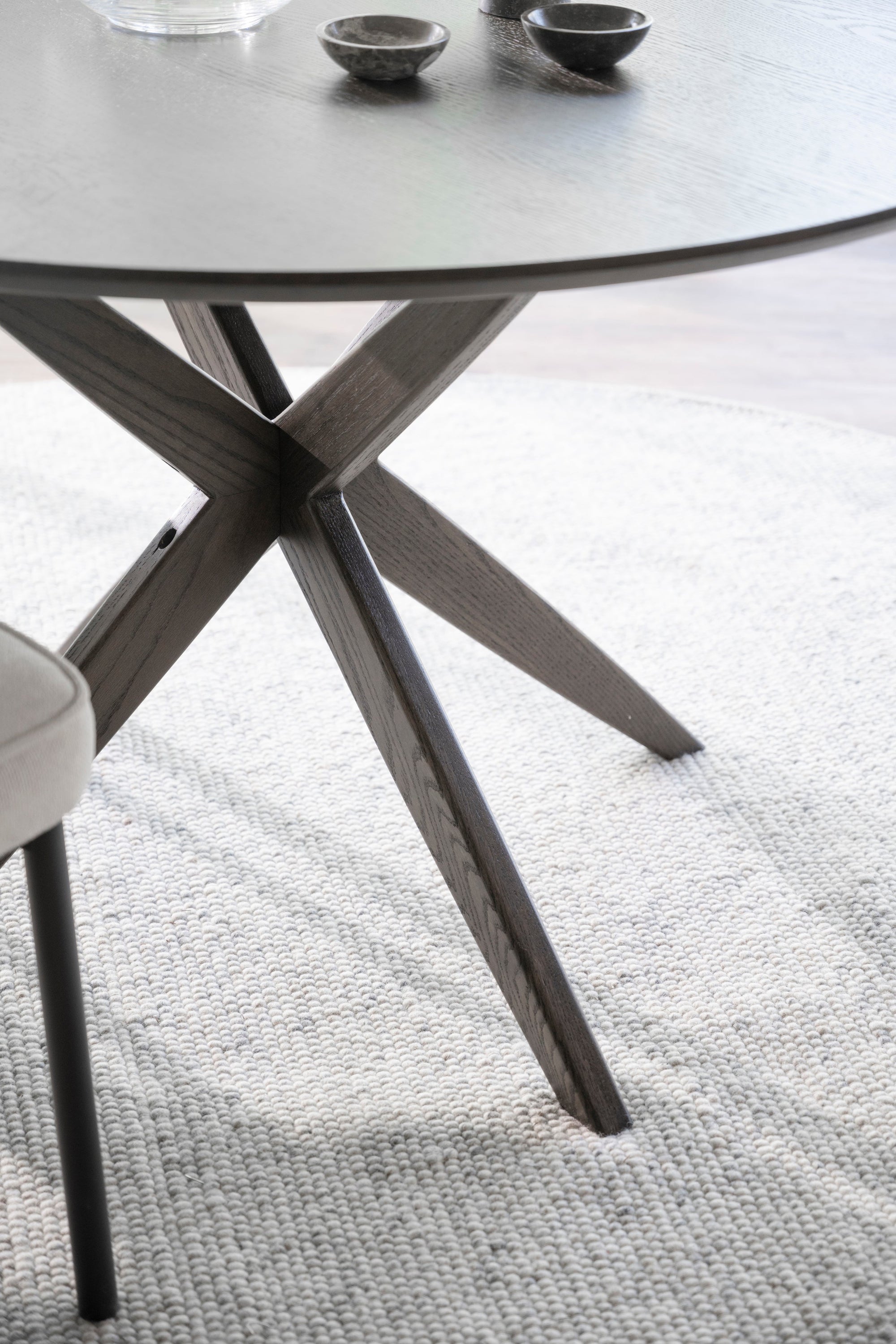 CALVERTON Round Brown Table Ø120 CM – Default Title – 7