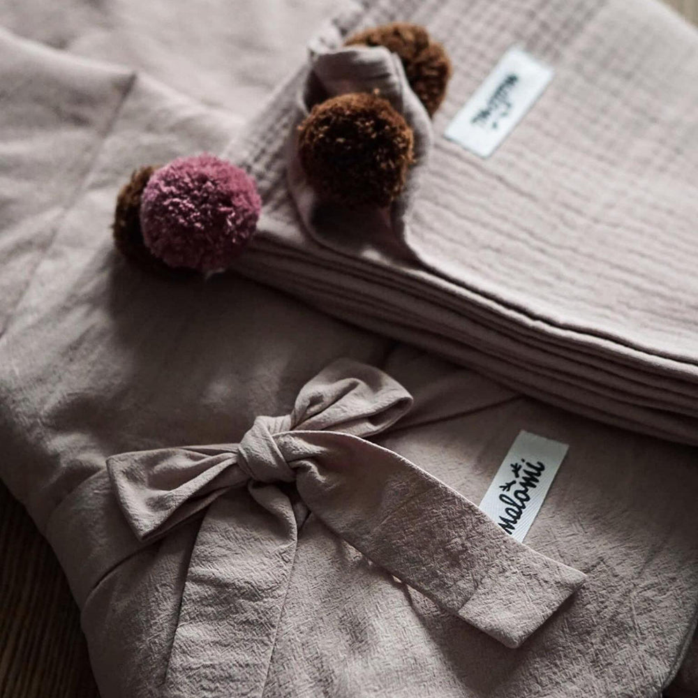 Muslin Swaddle with Pompoms by Malomi Kids