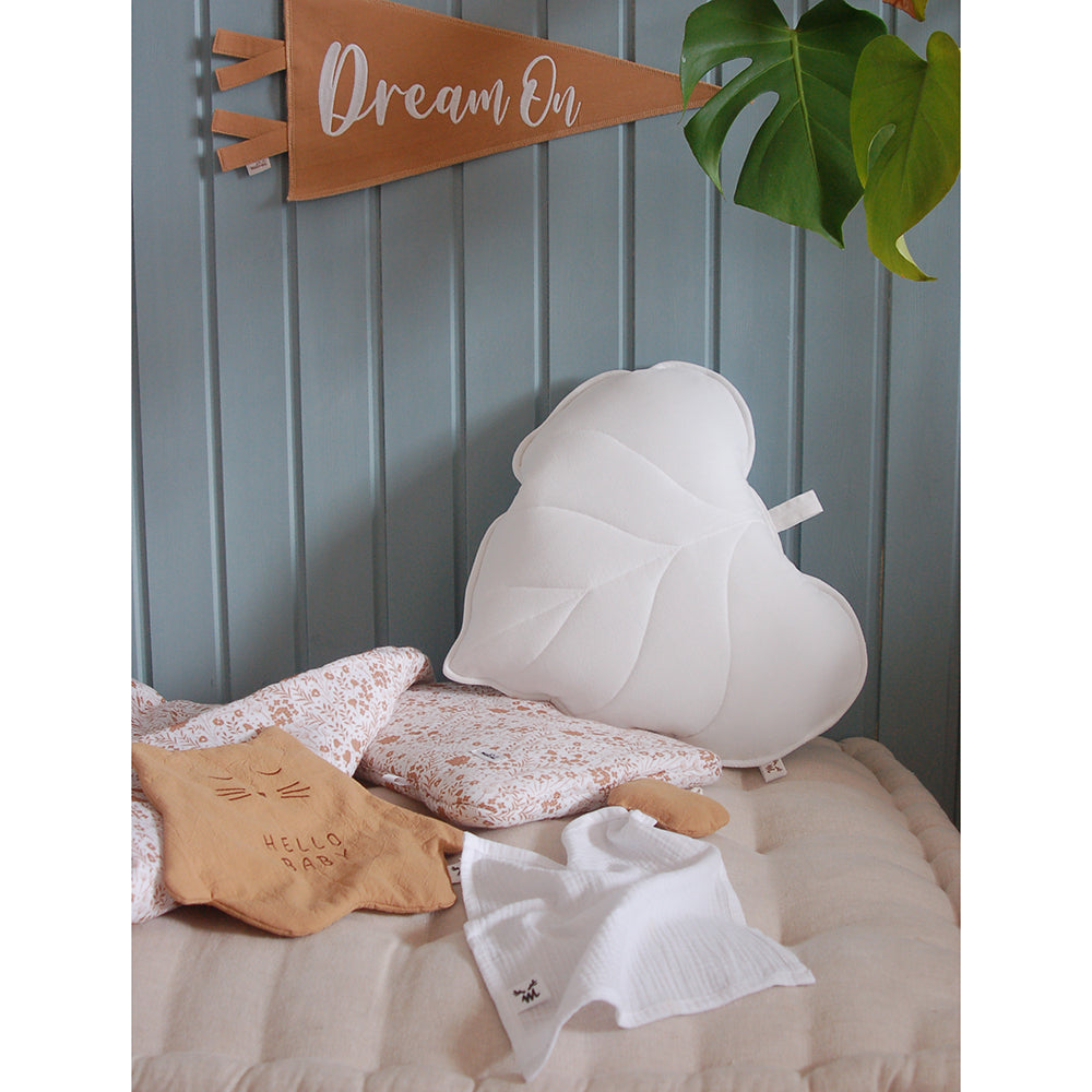 Leaf Cushion by Malomi Kids