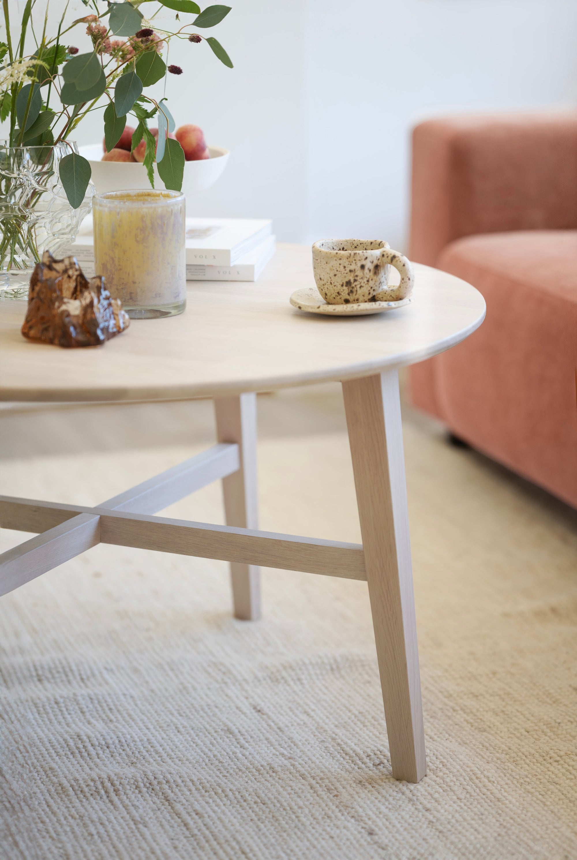 FILIPPA Round Coffee Table 90CM – Whitewashed Oak – 2