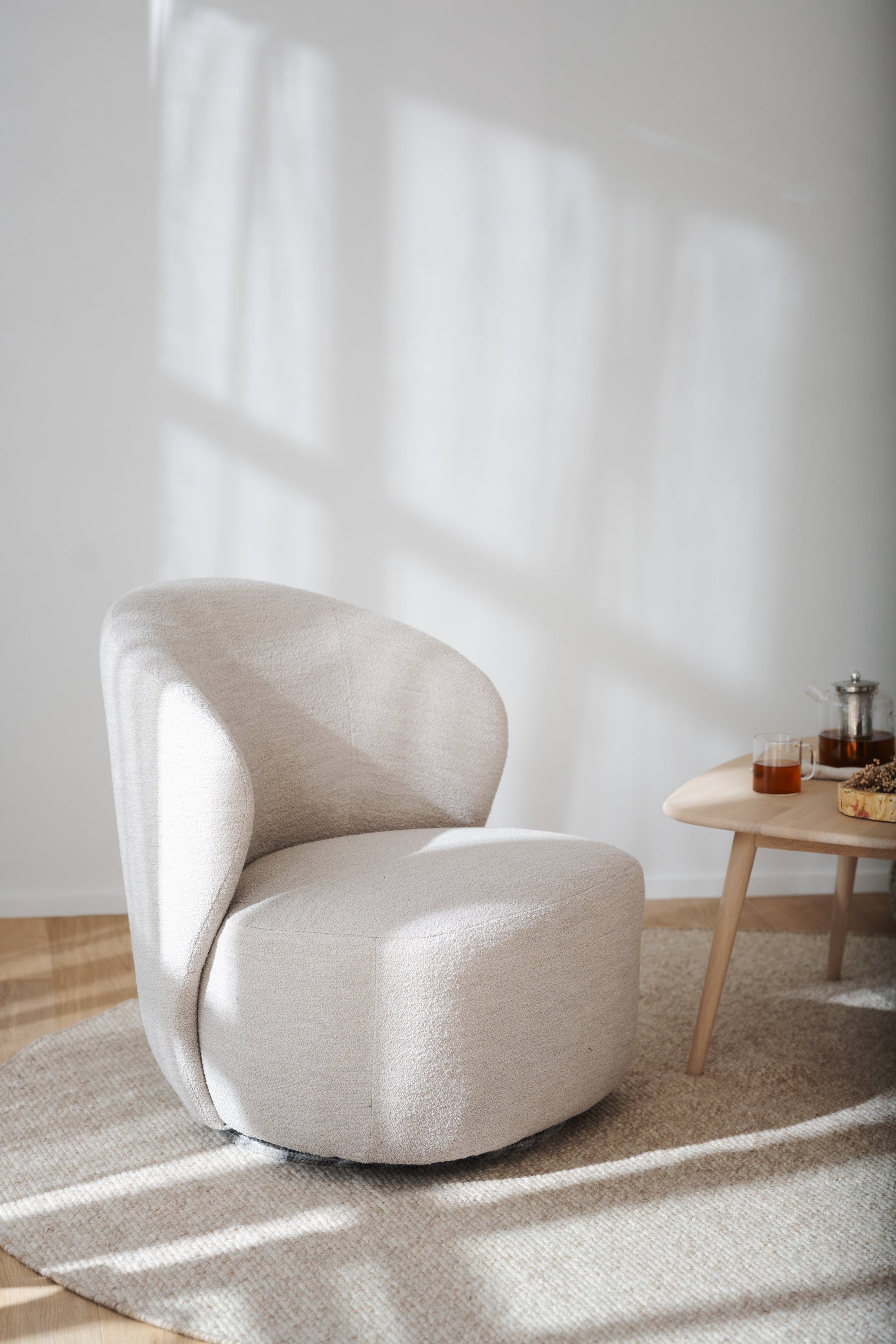 Roselawn Swivel Lounge Chair – Light Beige Bouclé – 2