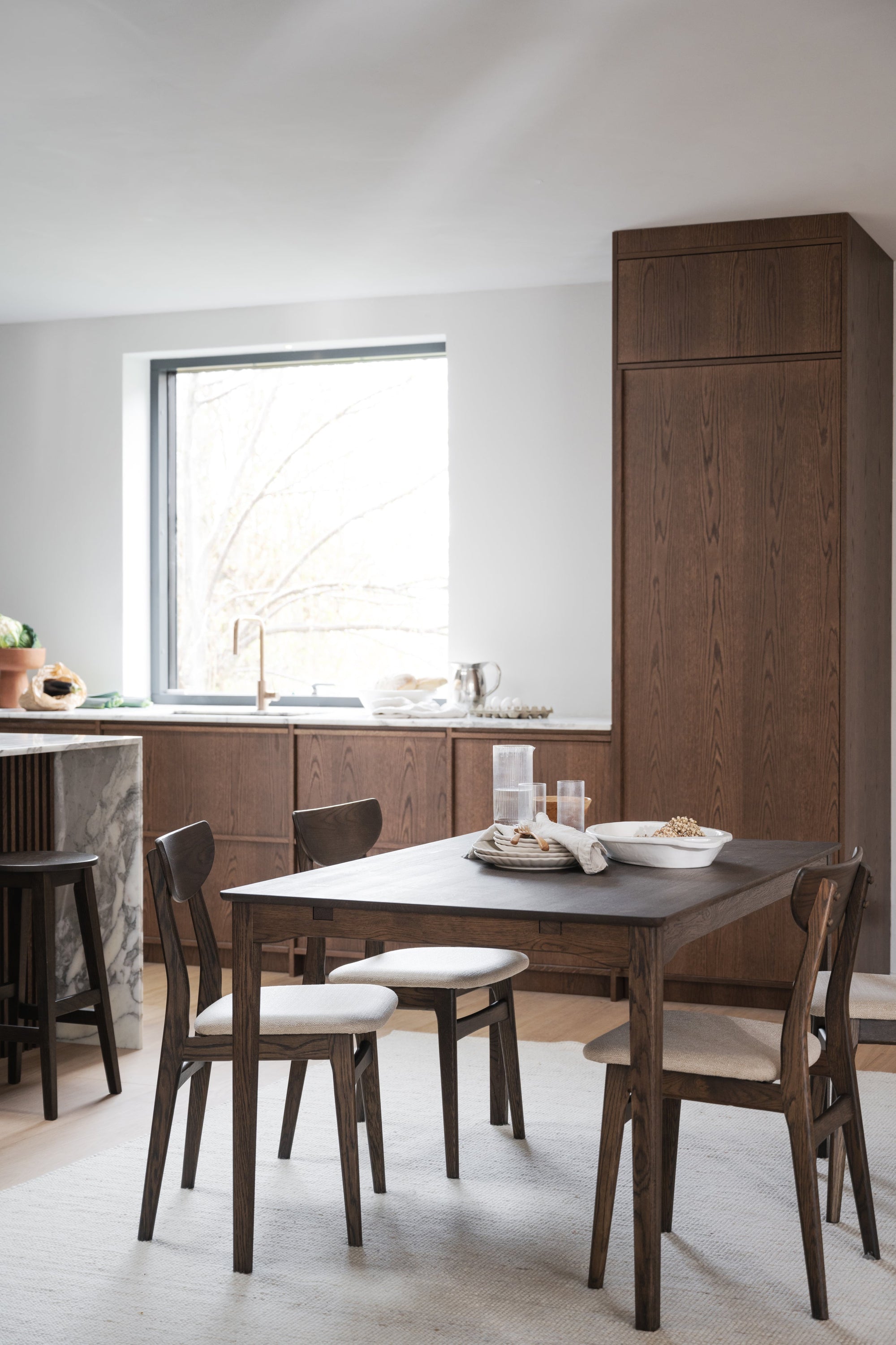 Markham Dining Table 140 x 90 cm – Brown Oak – 6