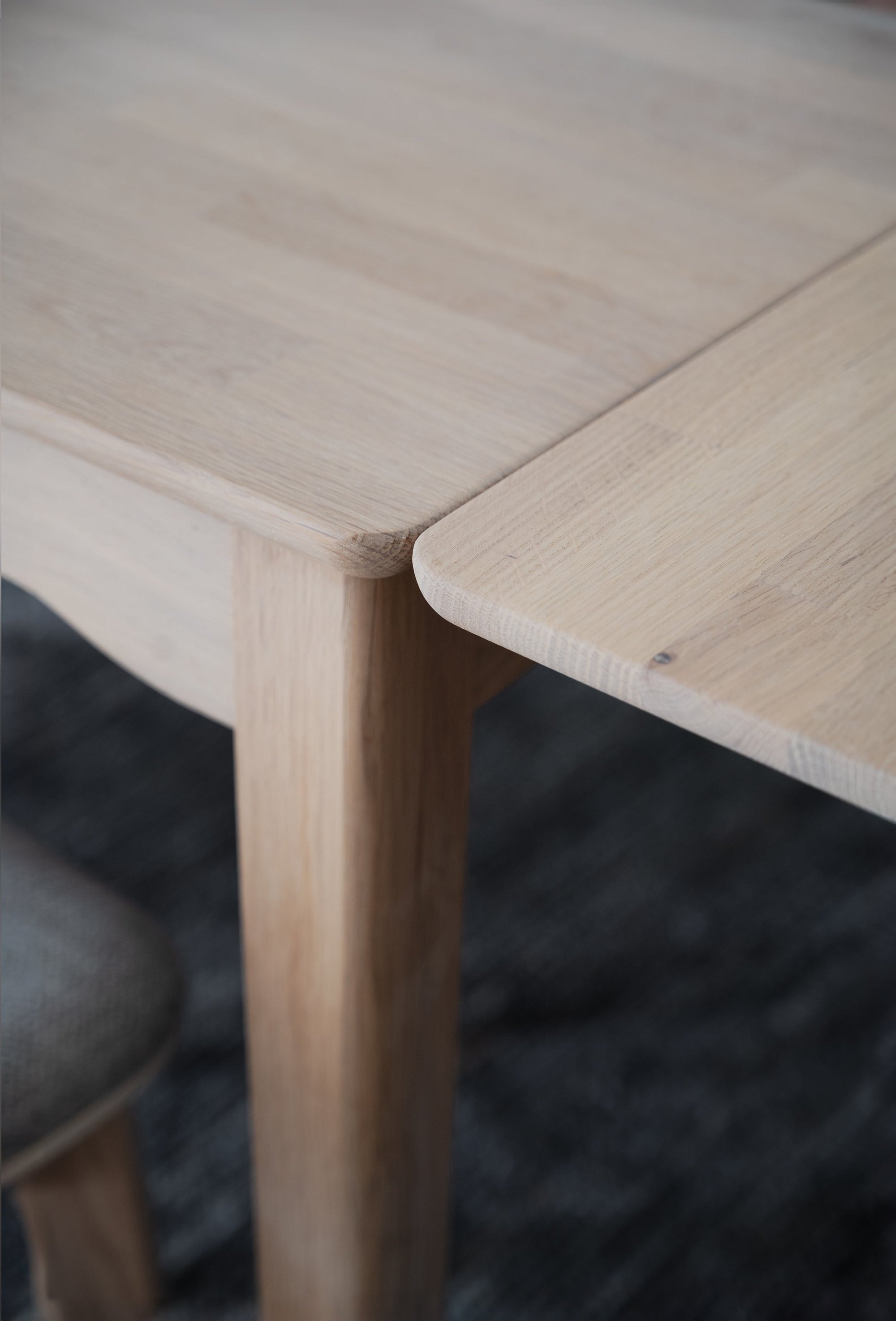 Markham Dining Table 140 x 90 cm – Whitewash Oak – 6