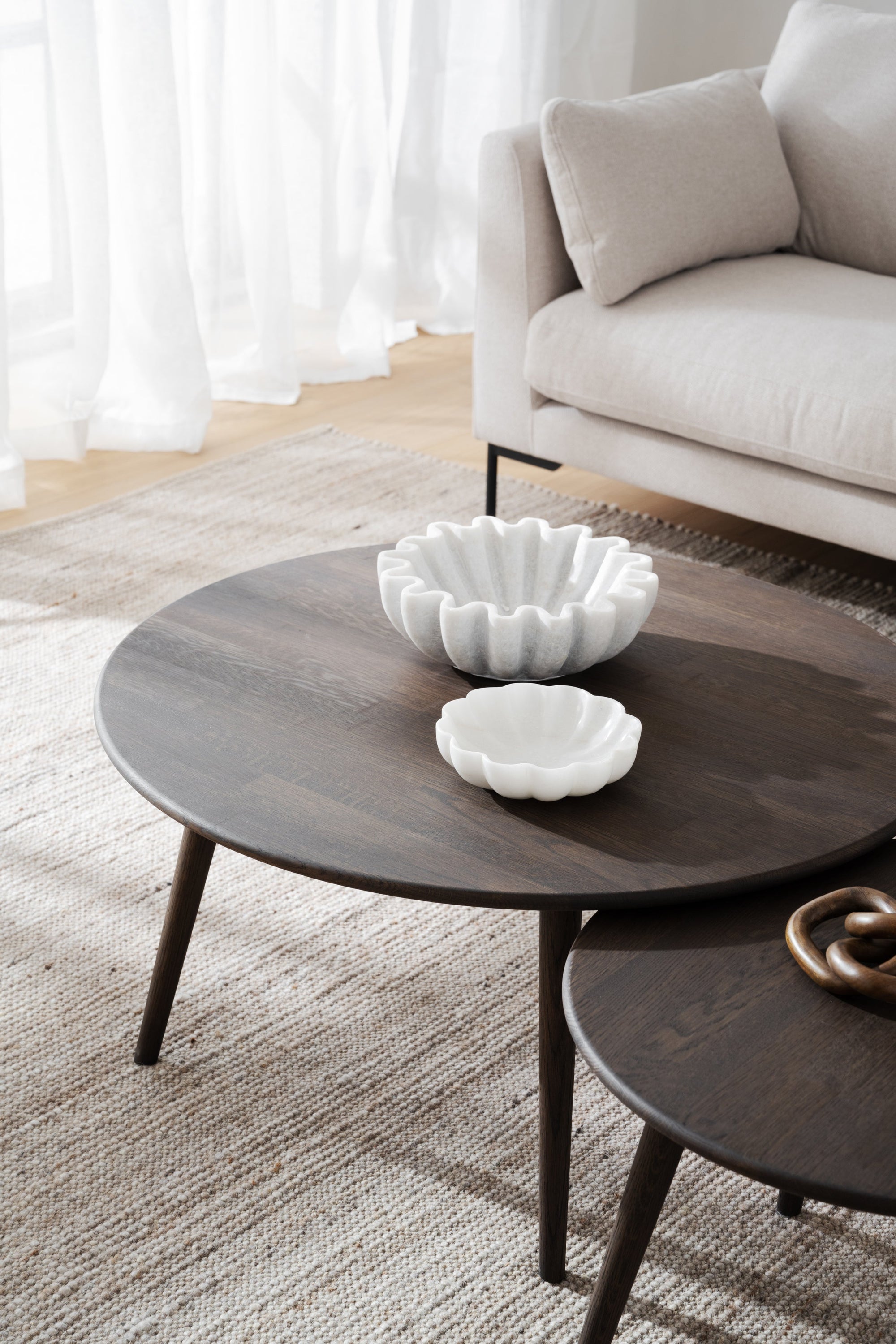 Tompkins Coffee Table 90 cm – Round / Brown Oak – 2