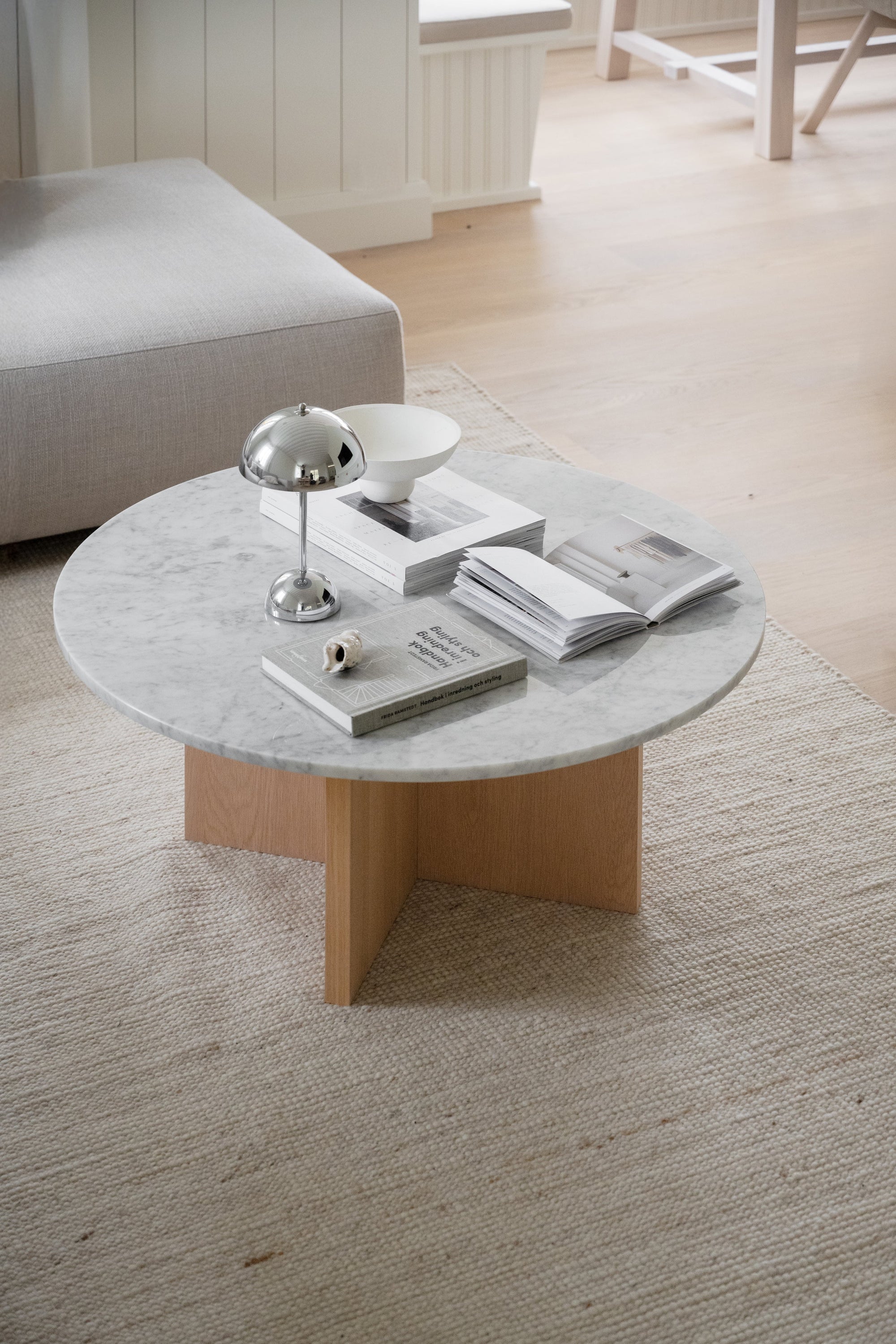 BROOKSVILLE Round Coffee Table Ø90 – White marble & whitewashed oak – 7