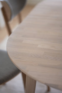 FILIPPA Oval Extending Table 170/210/250CM – Whitewashed Oak / Standard Table (one leaf included) – 6