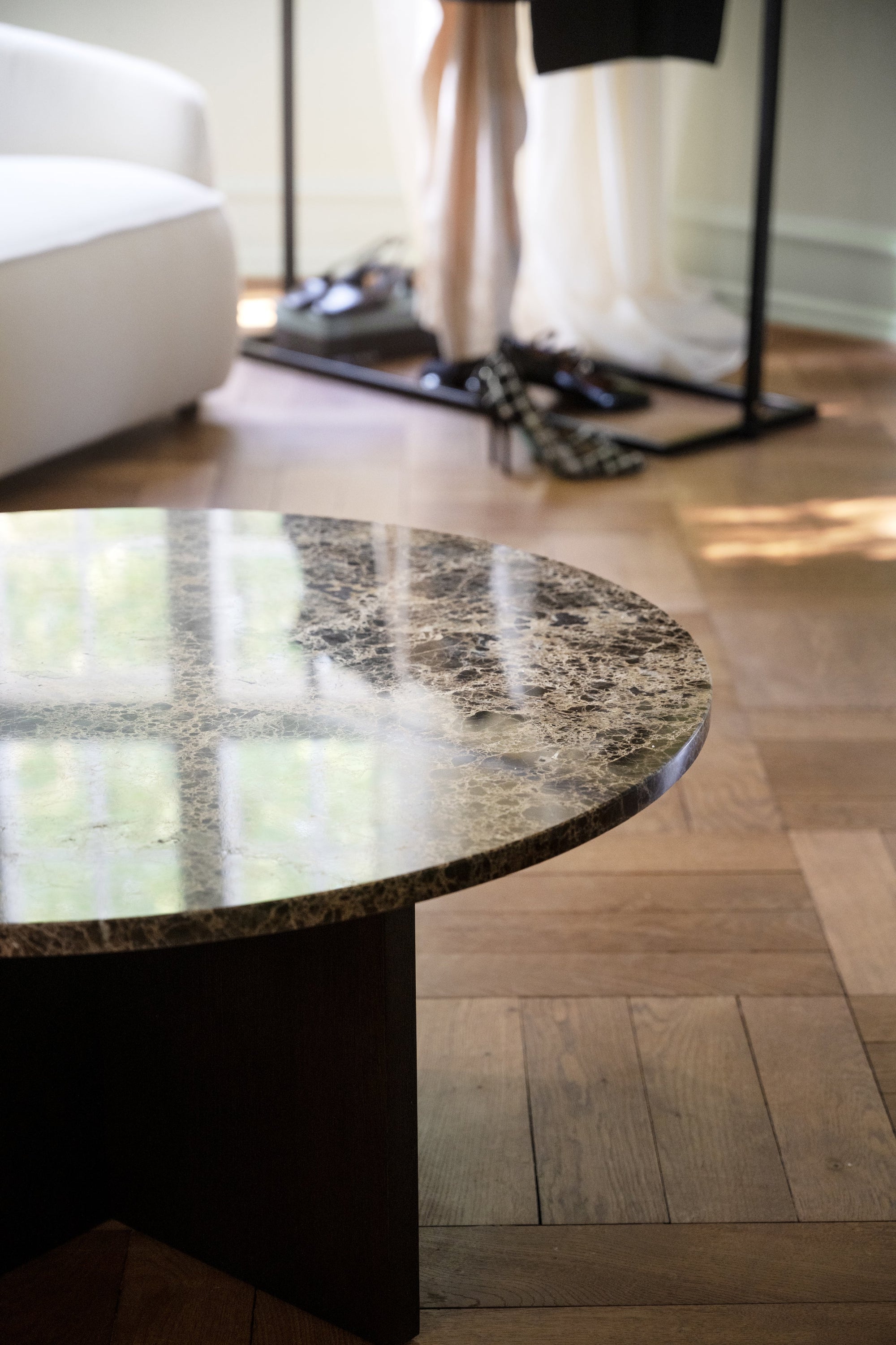 BROOKSVILLE Round Coffee Table Ø90 – Brown marble & brown oak – 6