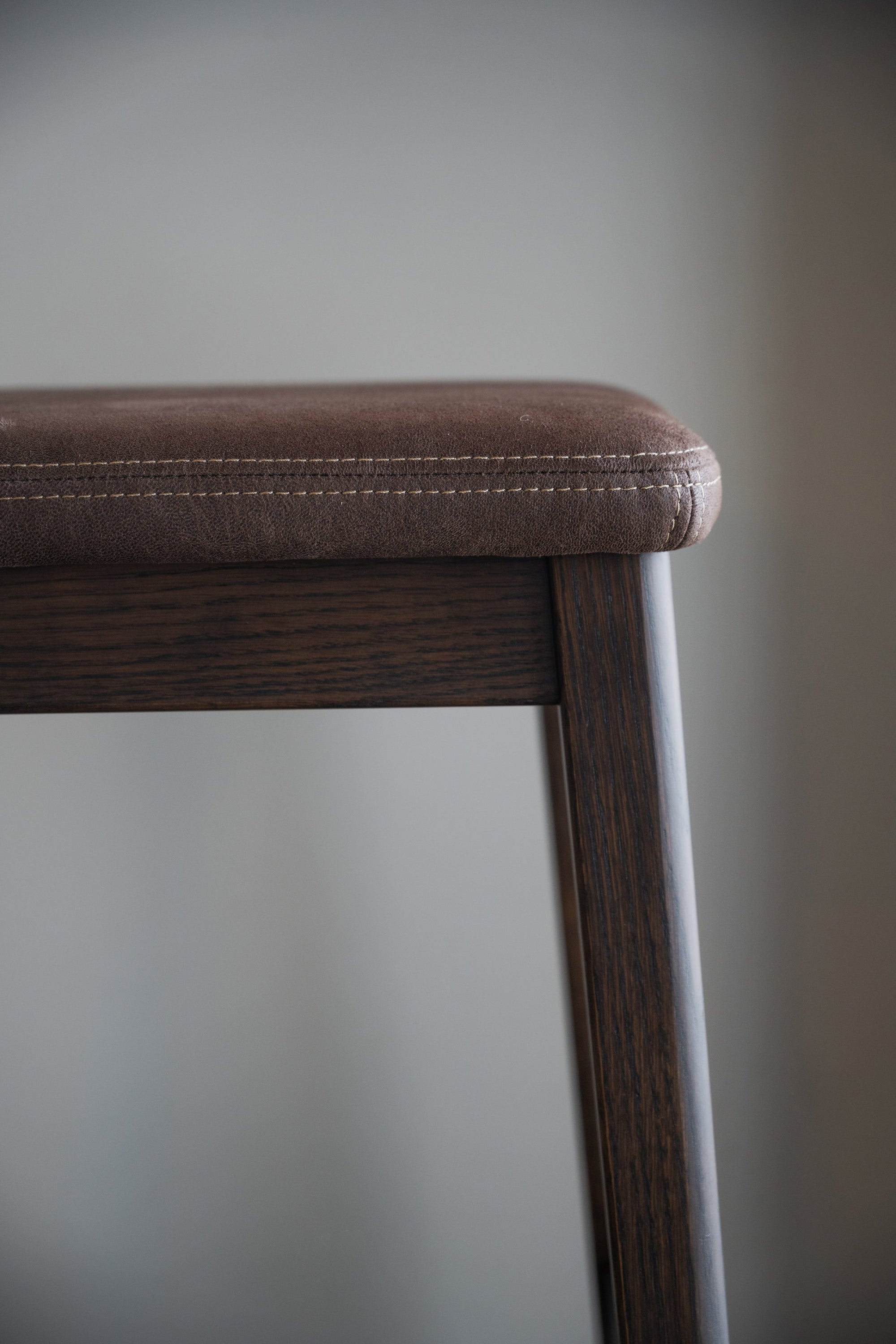 Livermore Bar Stool (Set of 2) – Brown Oak / Dark Brown – 7