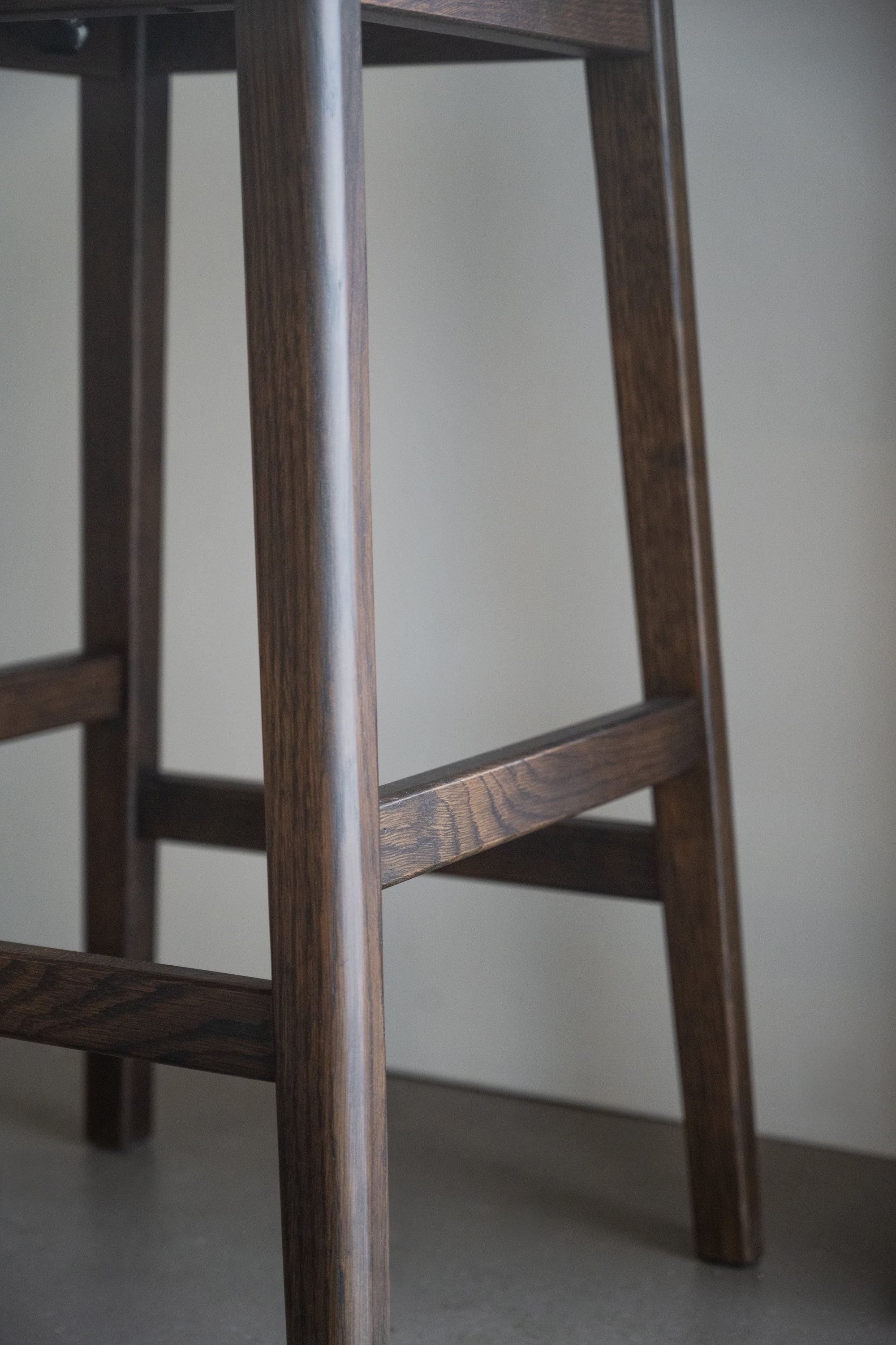 Livermore Bar Stool (Set of 2) – Brown Oak / Dark Brown – 6
