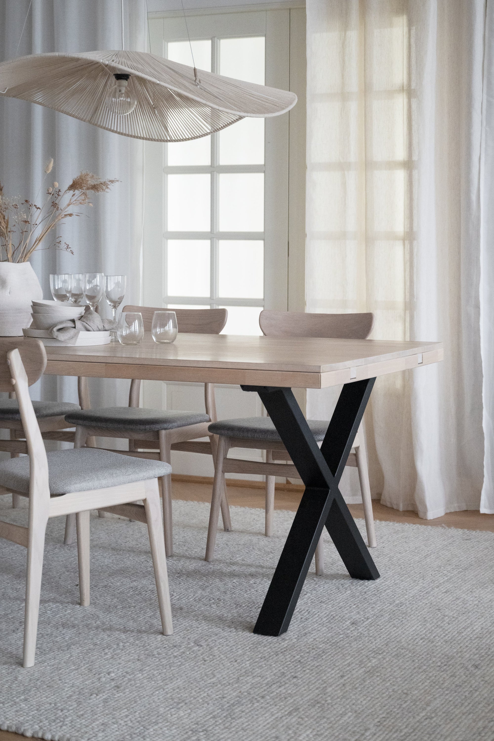 BROOKLYN X Legs Whitewashed Oak Dining Table 220/320CM – Dining table – 2