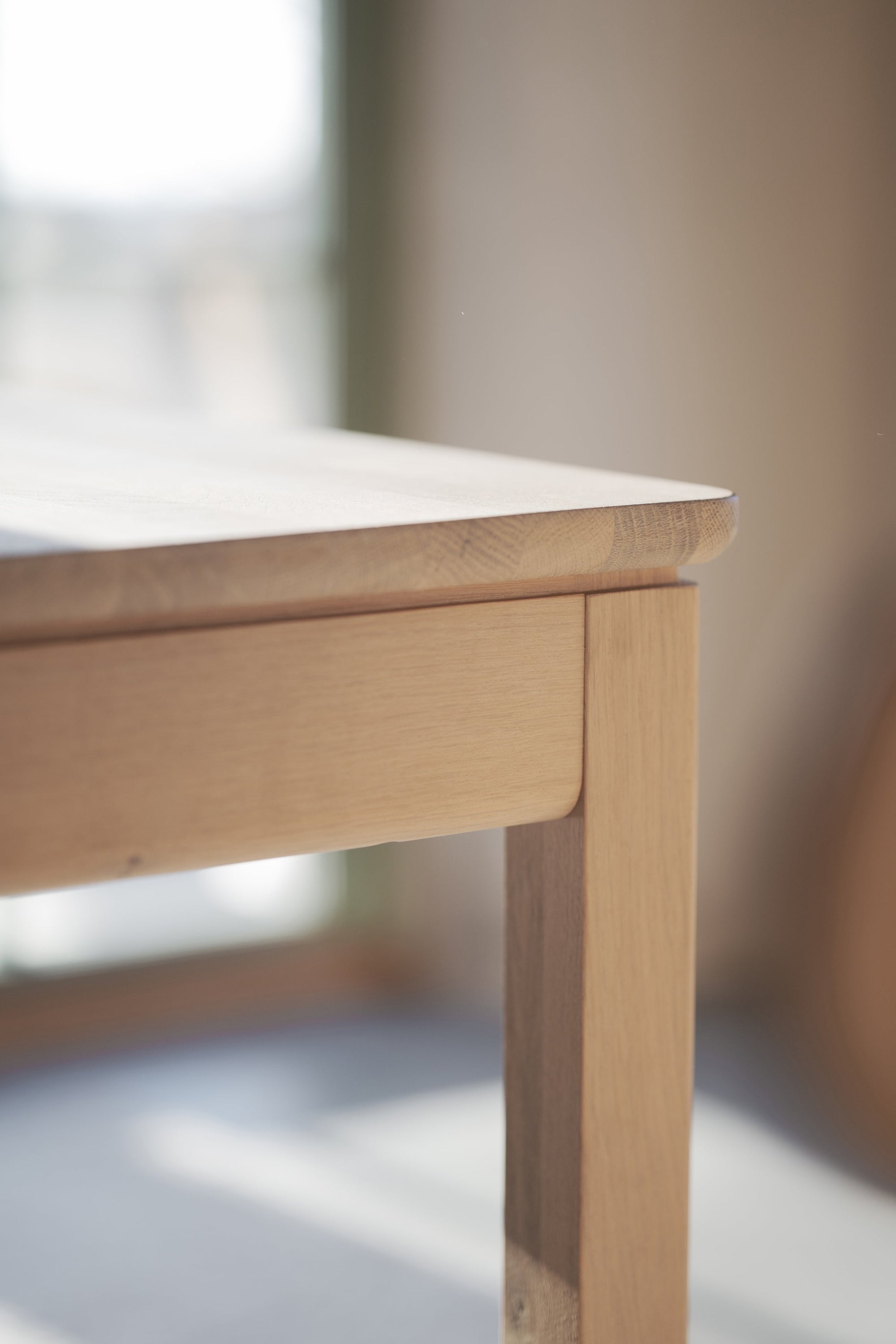 Gardner Dining Table, White Pigmented Oak, 200 to 300 cm – Standard 200 CM – 9