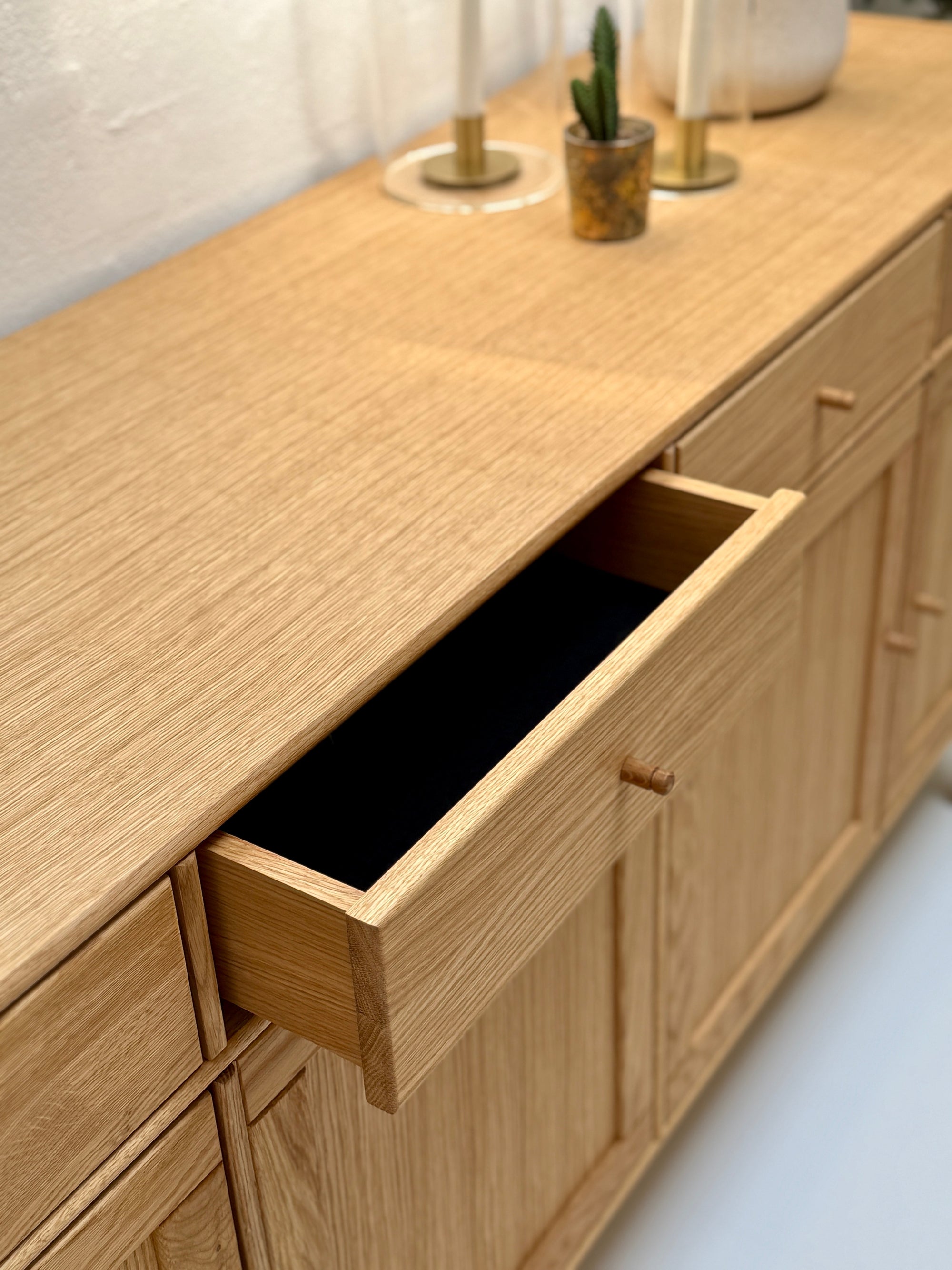 RIMME by CASØ Sideboard with 4 Doors and 4 Drawers 170CM