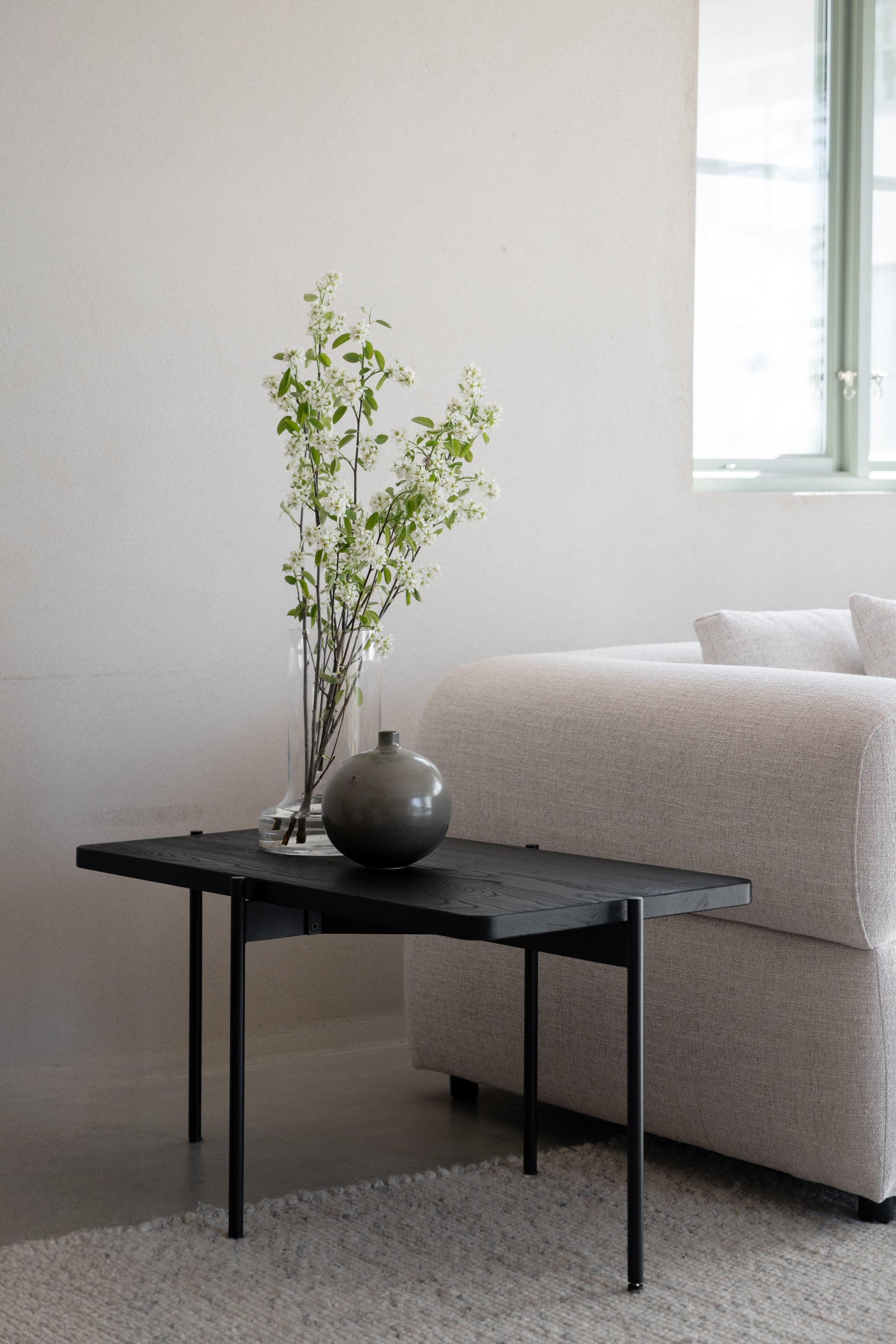 SHELTON Coffee Table 95CM & 145CM – Small – 95 x 50 cm / black oiled ash/black metal – 2