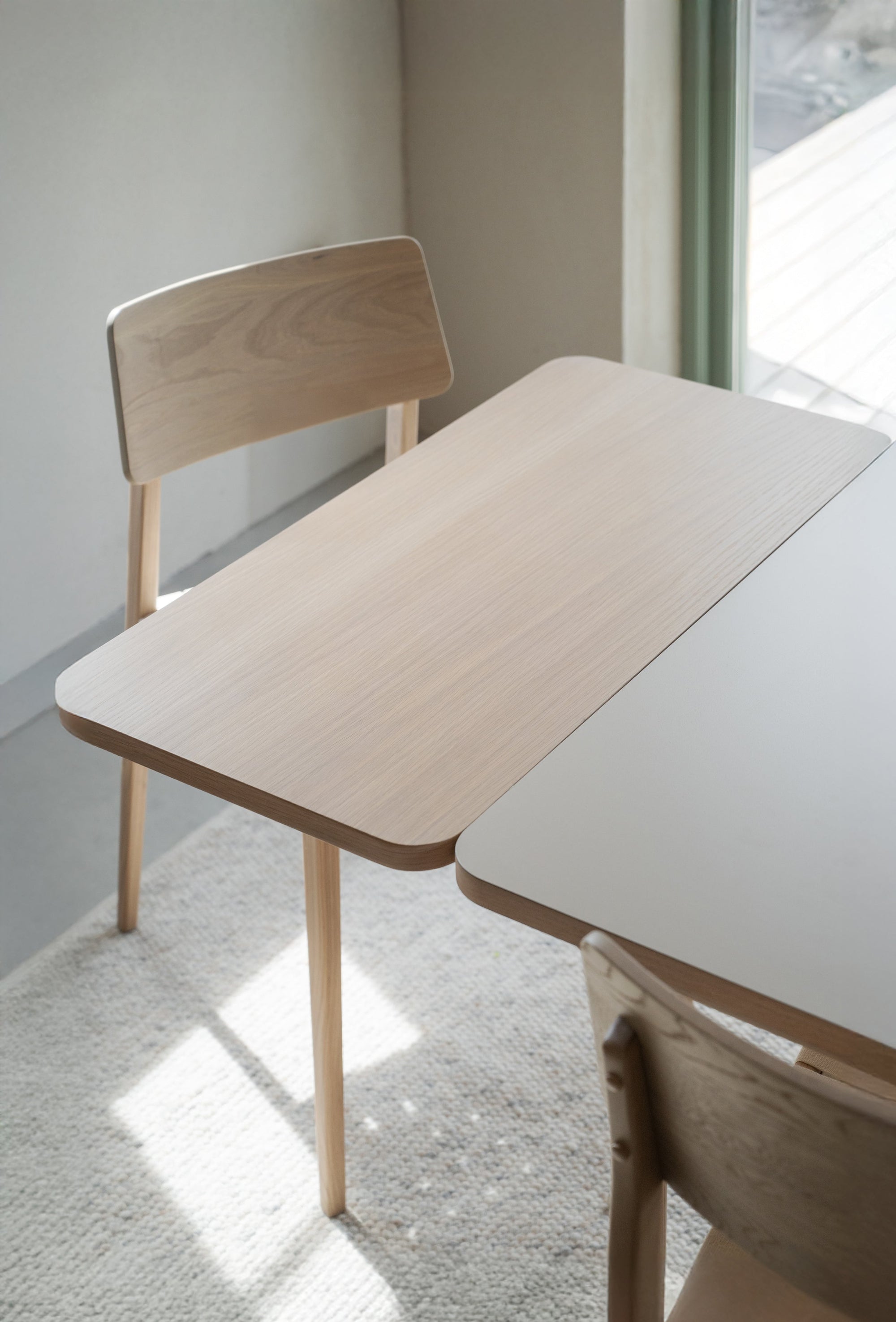Fairmount Dining Table 220 x 95 cm – Beige / Whitewash Oak – 6