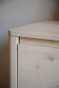 Melstone Low Sideboard 180 x 50 cm – Whitewash Oak – 4
