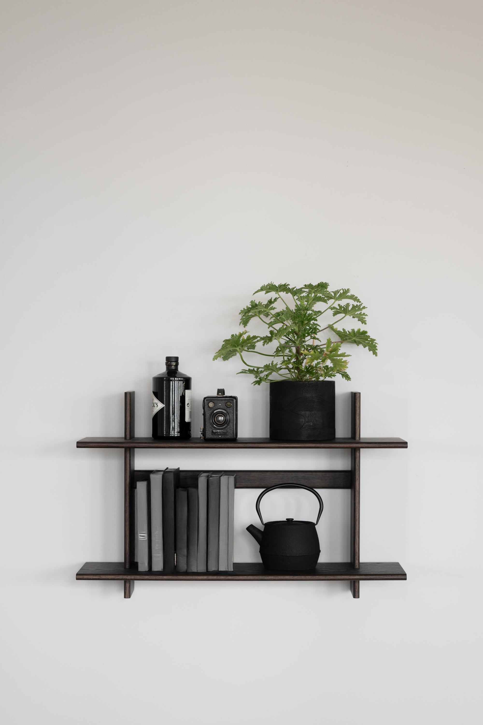 Westlock Wall Shelf 75 x 48 cm – Brown Oak – 2