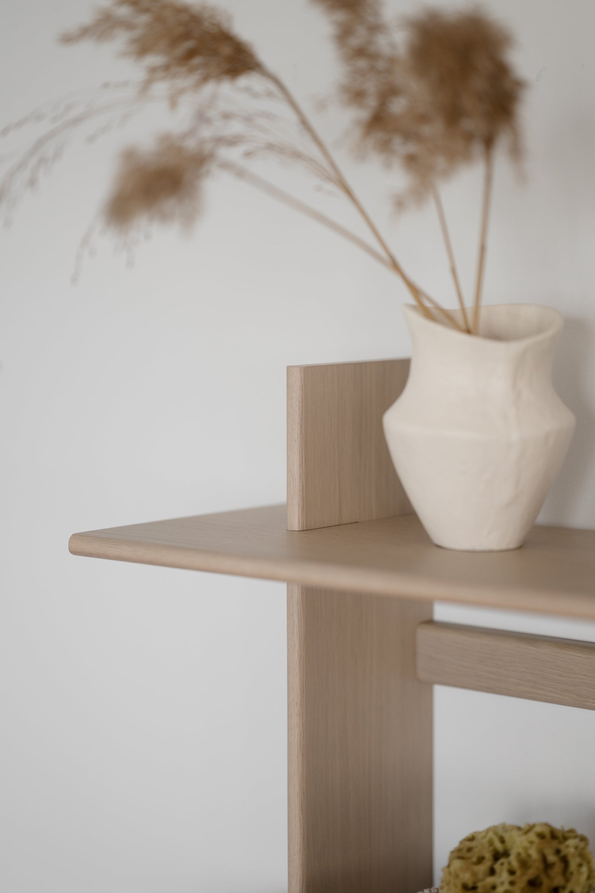 Westlock Wall Shelf 75 x 48 cm – Whitewash Oak – 6