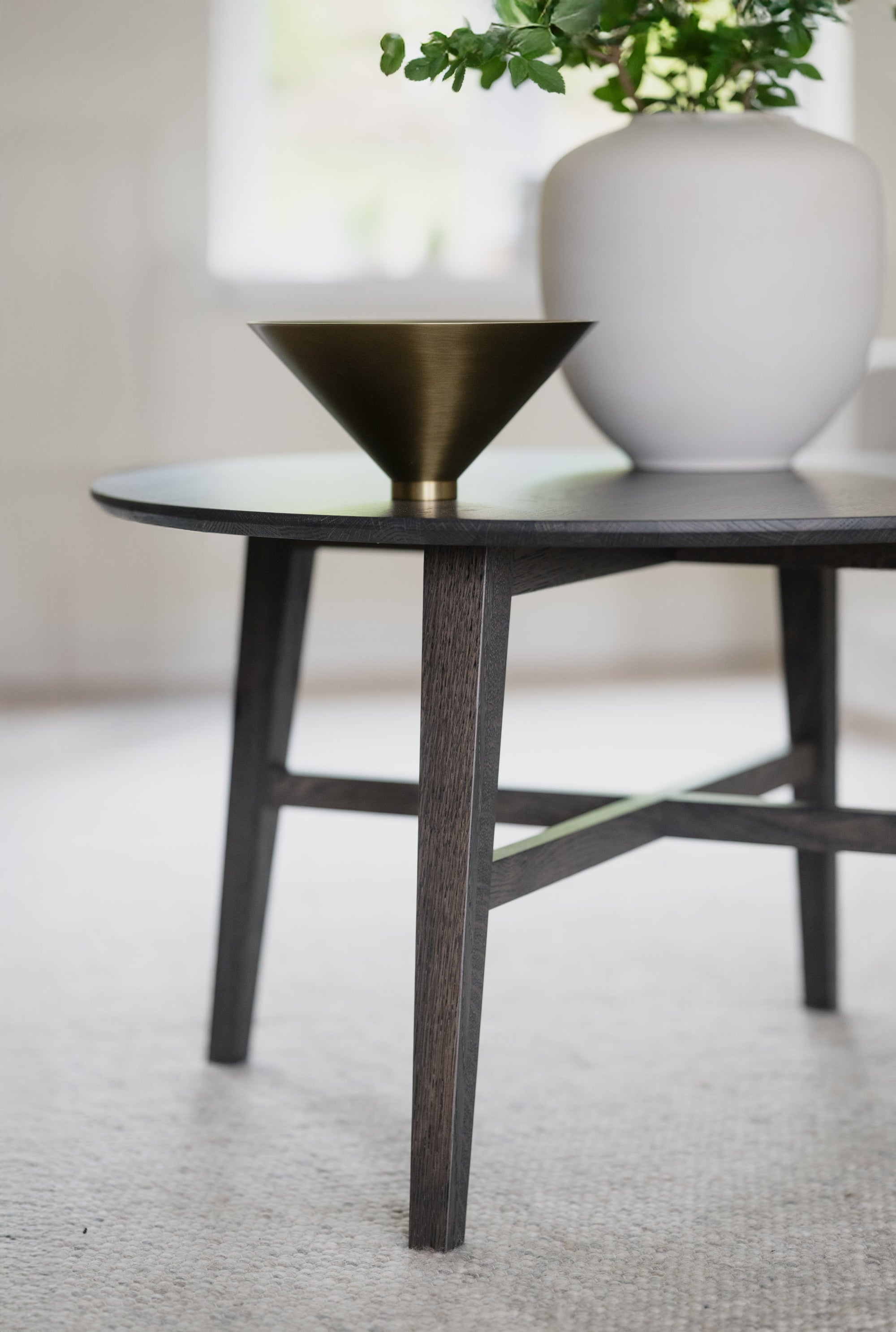 FILIPPA Round Coffee Table 90CM – Dark Brown Oak – 3