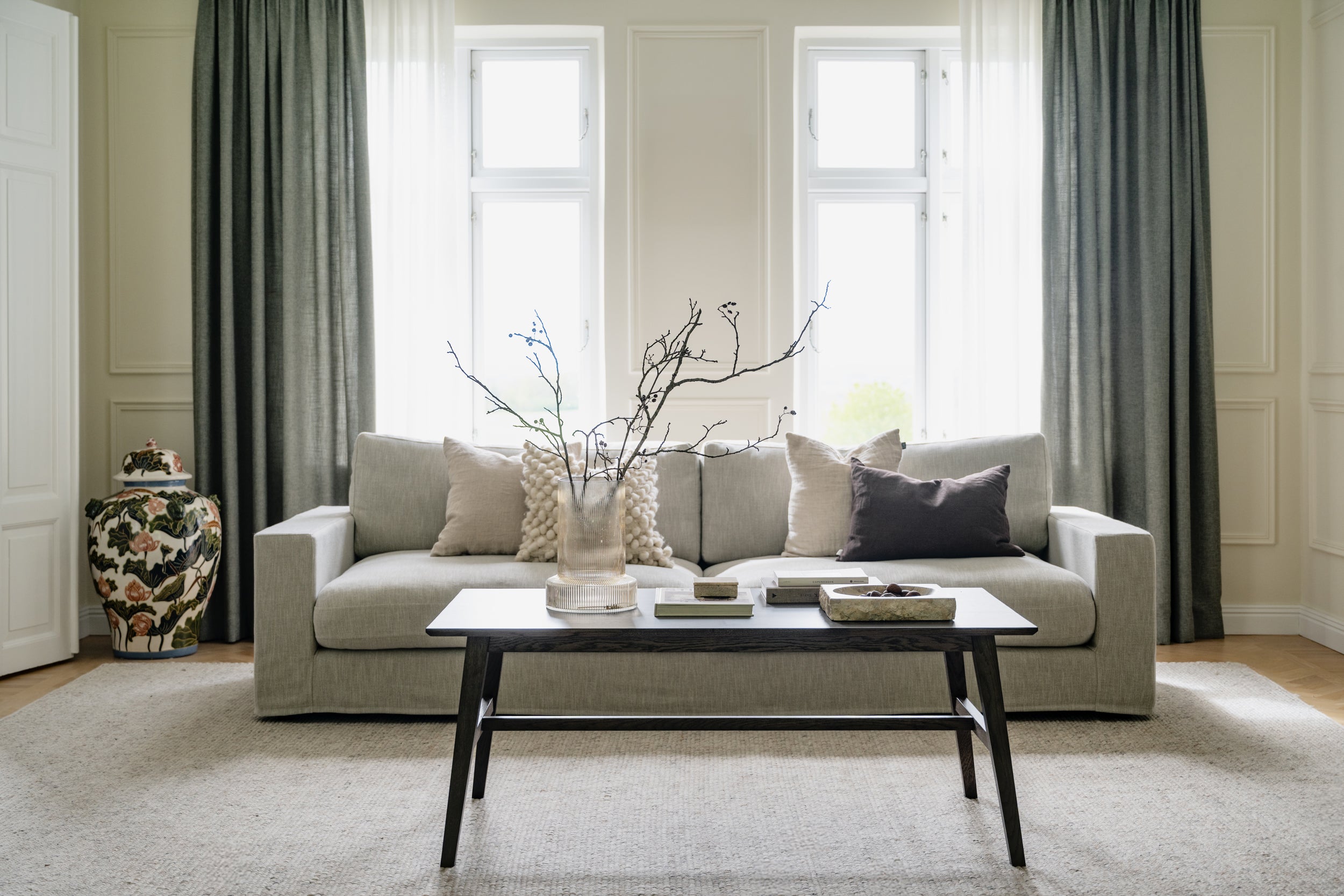 FILIPPA Coffee Table 130CM – Dark Brown Oak – 3