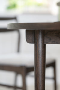 Fairmount Round Dining Table Ø120 cm – Beige / Brown Oak – 5