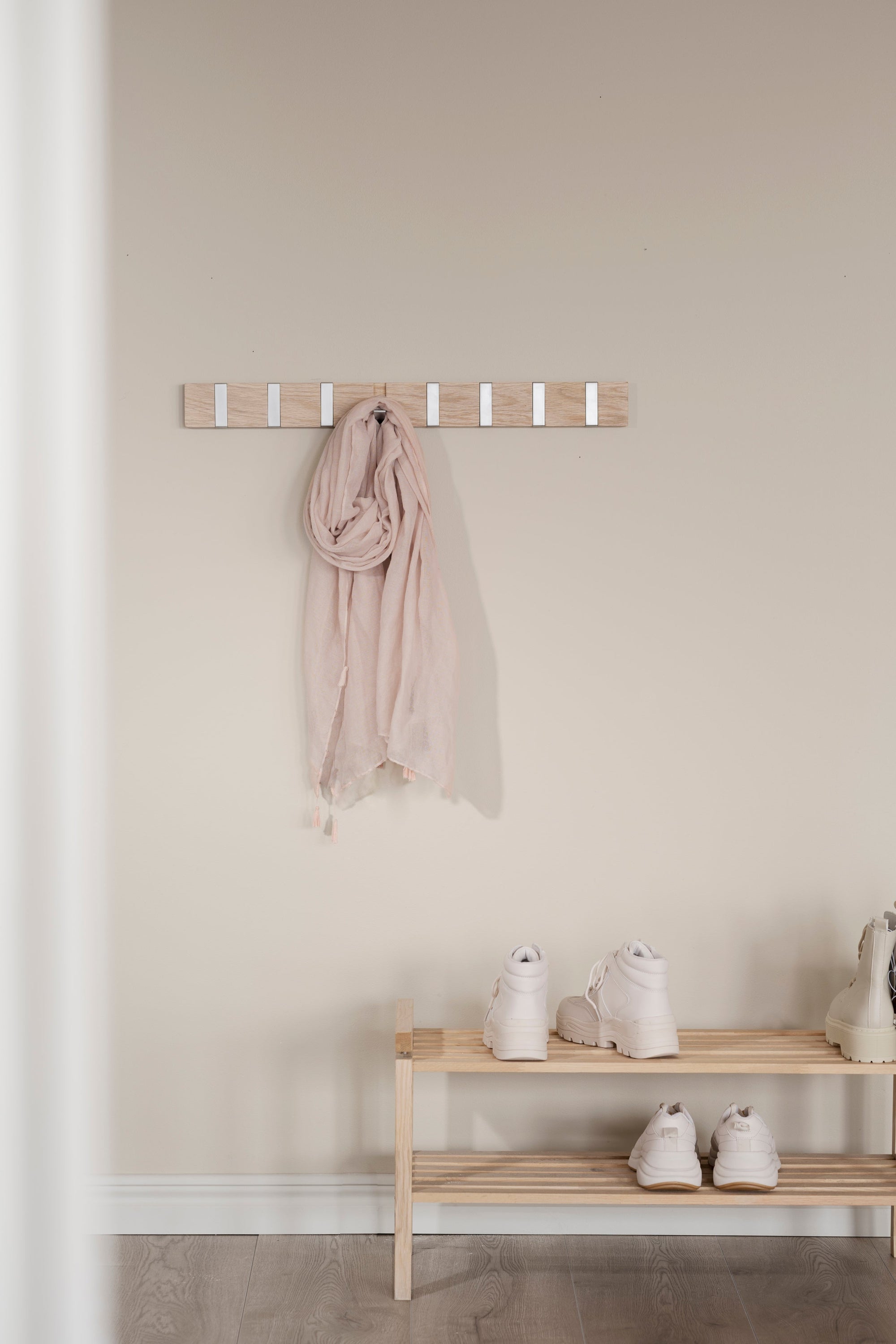 Confetti Hook Rail 70 cm – Whitewash Oak – 2