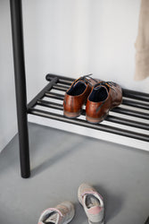MILFORD Clothes Hanger – Black – 6
