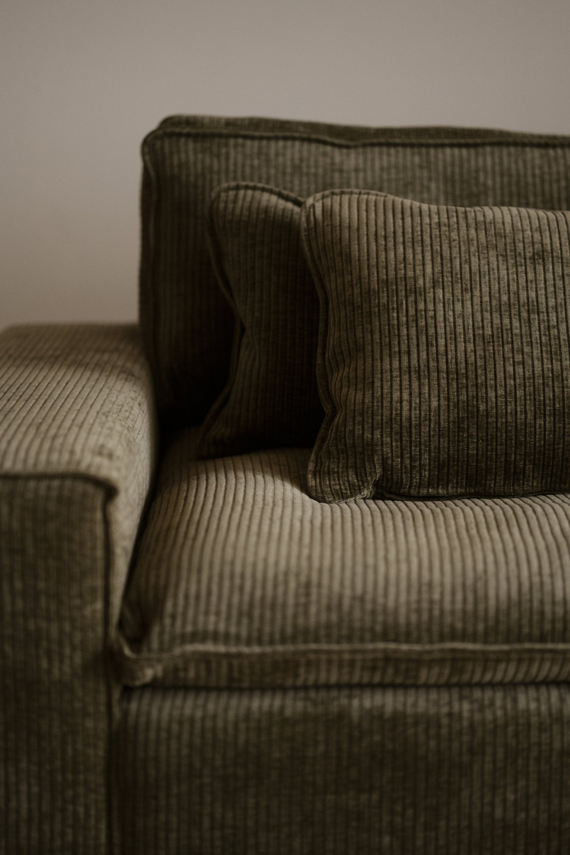Rawlins Maxi 3-Seater Sofa – Green Corduroy – 6