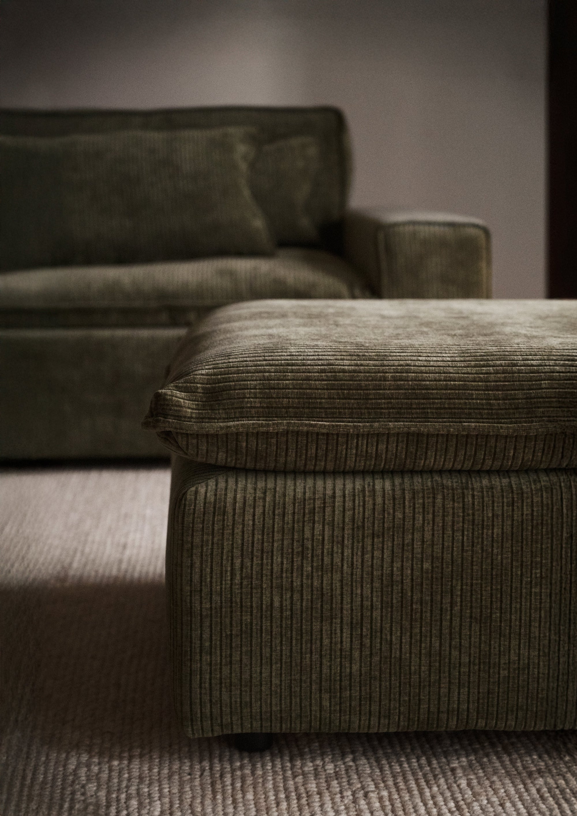 Rawlins Footstool – Green Corduroy – 3