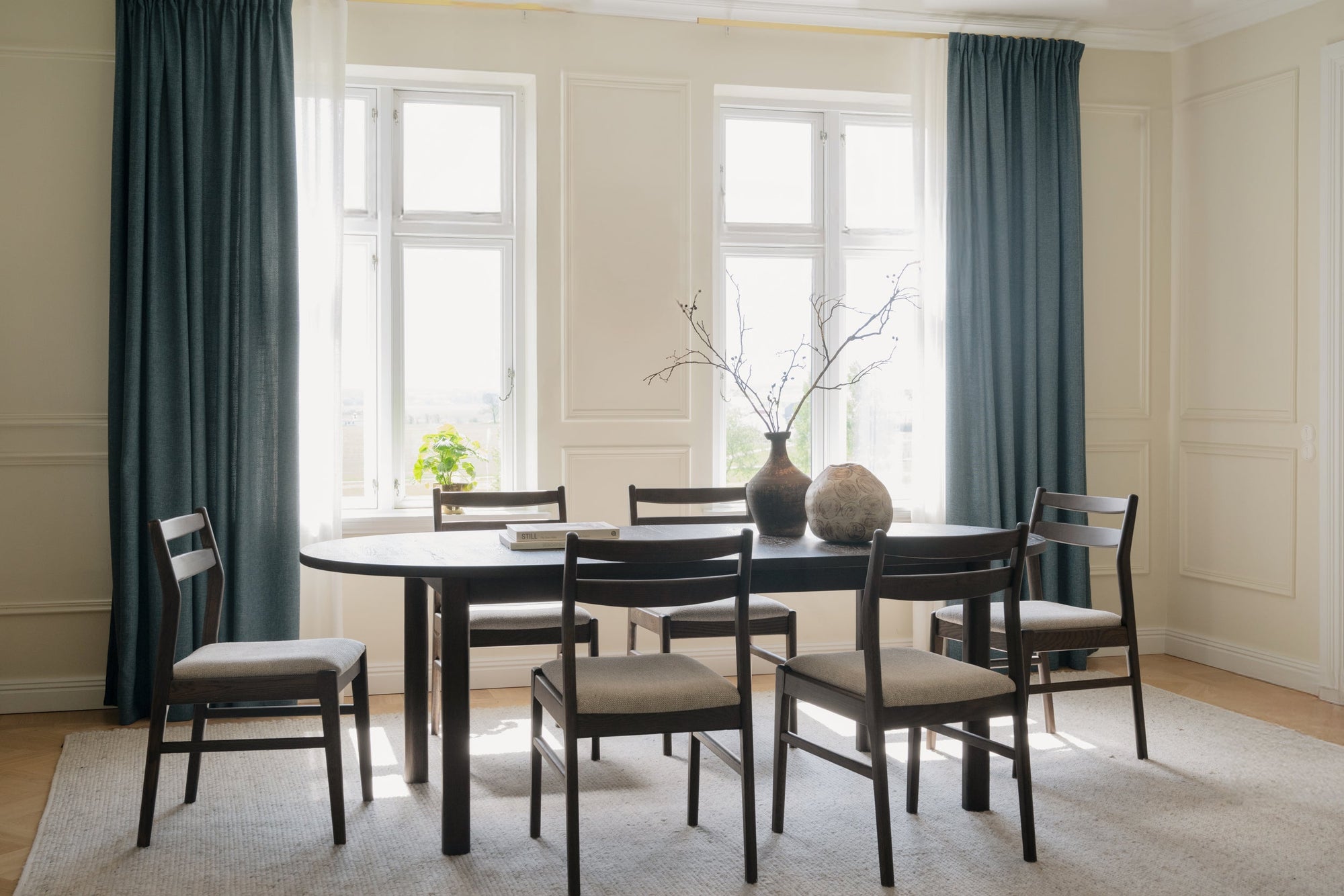 Gifford Oval Dining Table 220 x 105 cm – Brown Oak – 2