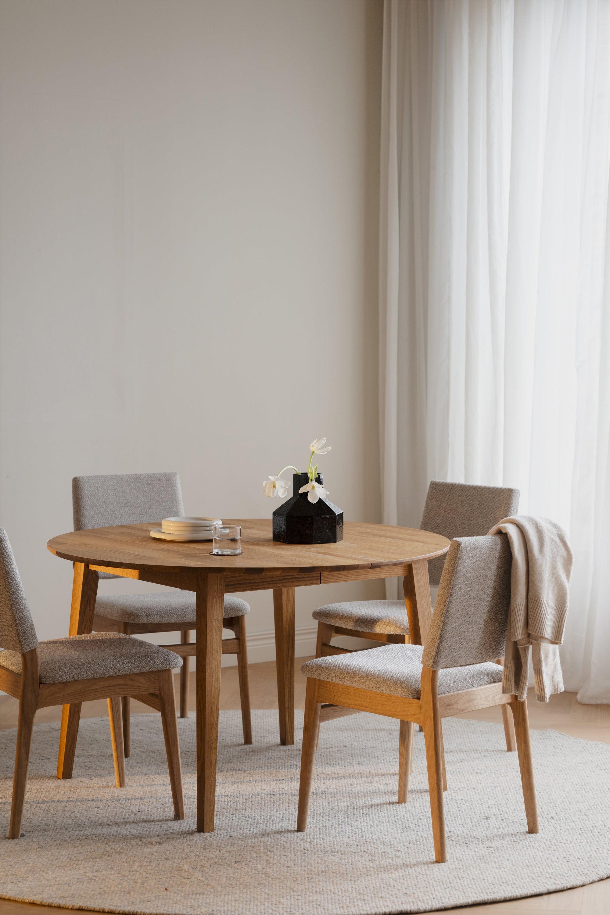 Medford Upholstered Dining Chair (Set of 2) – Oak / Light Beige – 3