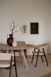 Clapperton Round Extendable Dining Table 140 cm – Sand Oak – 2
