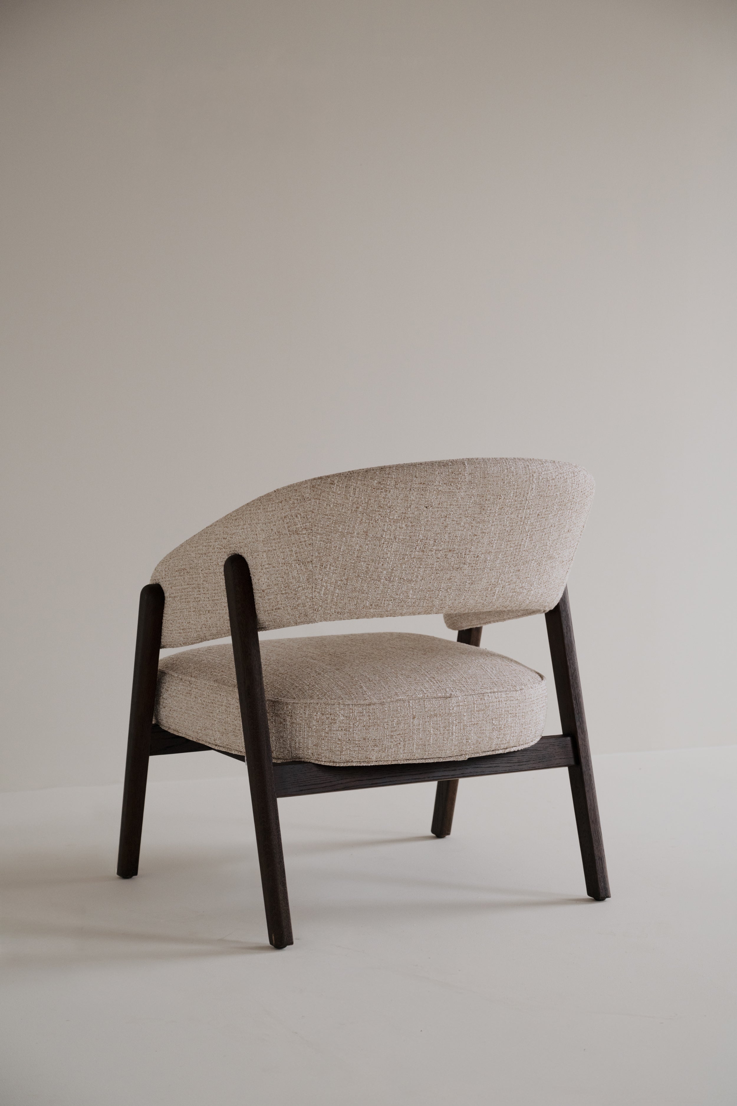 Barnaby Lounge Chair – Light Beige / Brown Oak – 4