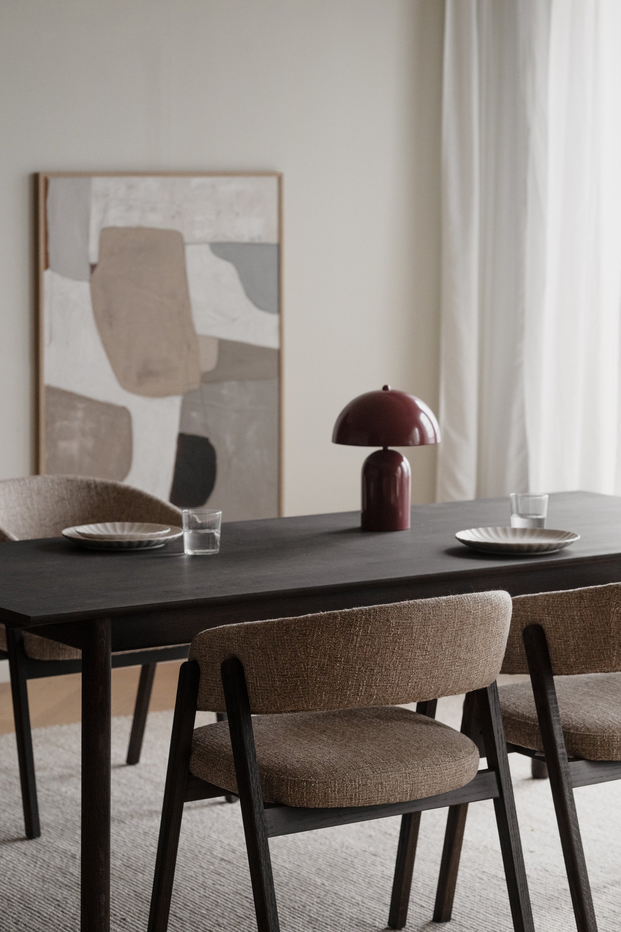 Derrymore Dining Table 205 x 90 cm – Brown Oak – 3