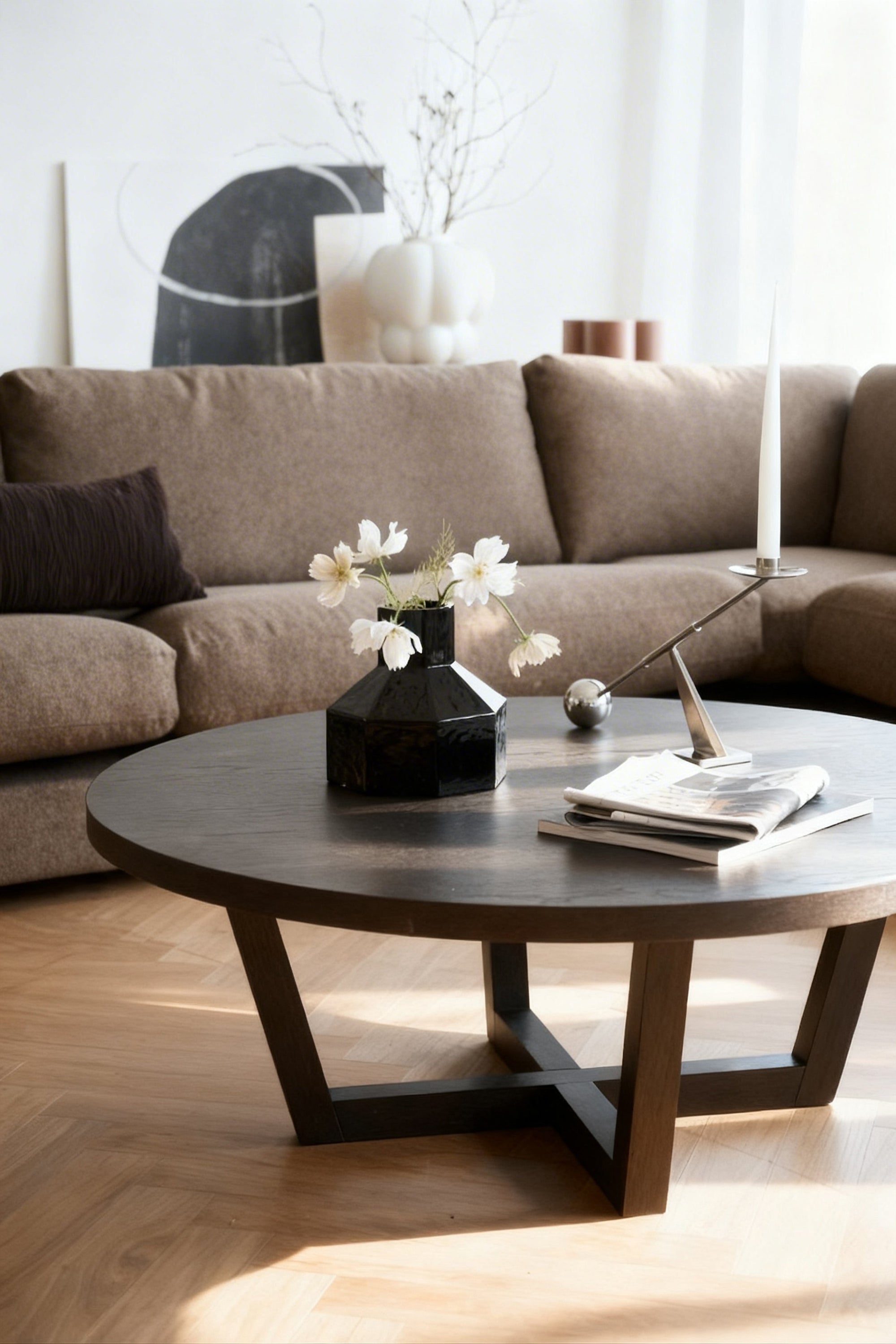 Boxford Round Coffee Table Ø110 cm – Brown Oak – 2