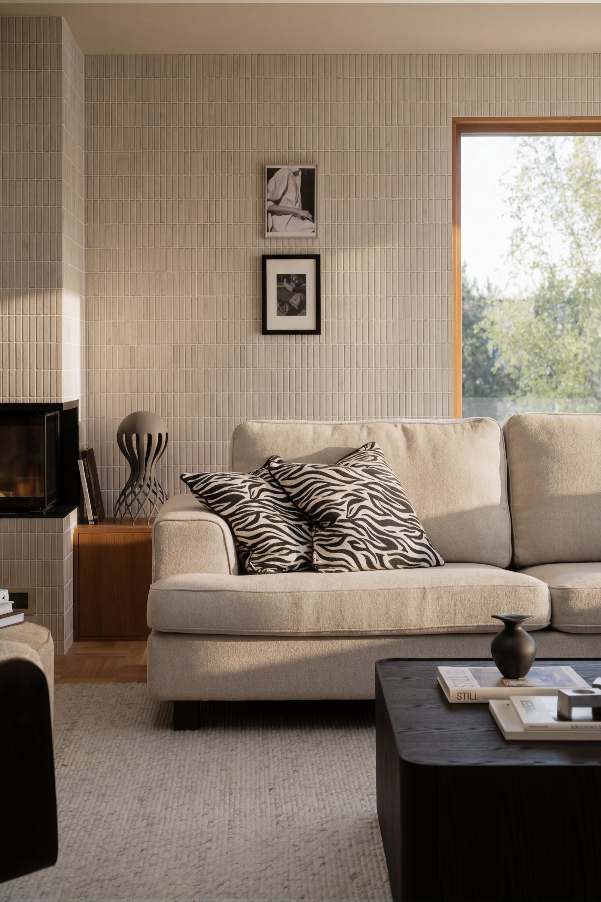 Aberdeen 3-Seater Sofa – Beige / Brown Oak – 2