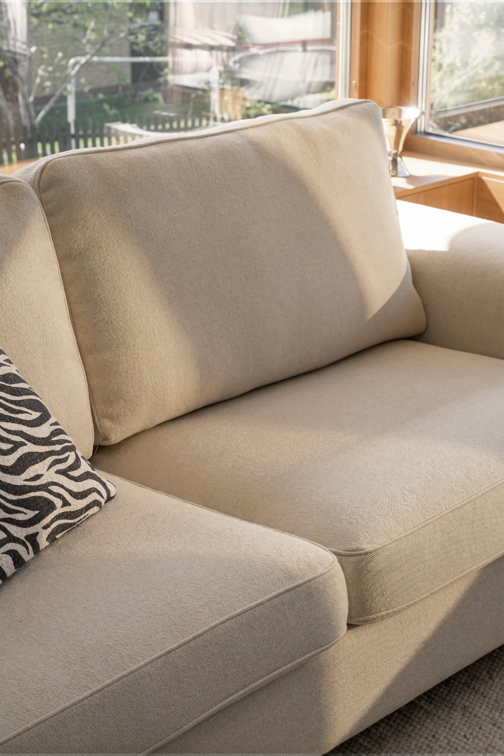 Aberdeen 3-Seater Sofa – Beige / Brown Oak – 4