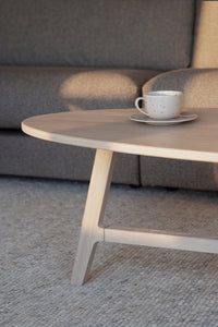 Dumbarton Oval Coffee Table 146 x 58 cm – Whitewash Oak – 2