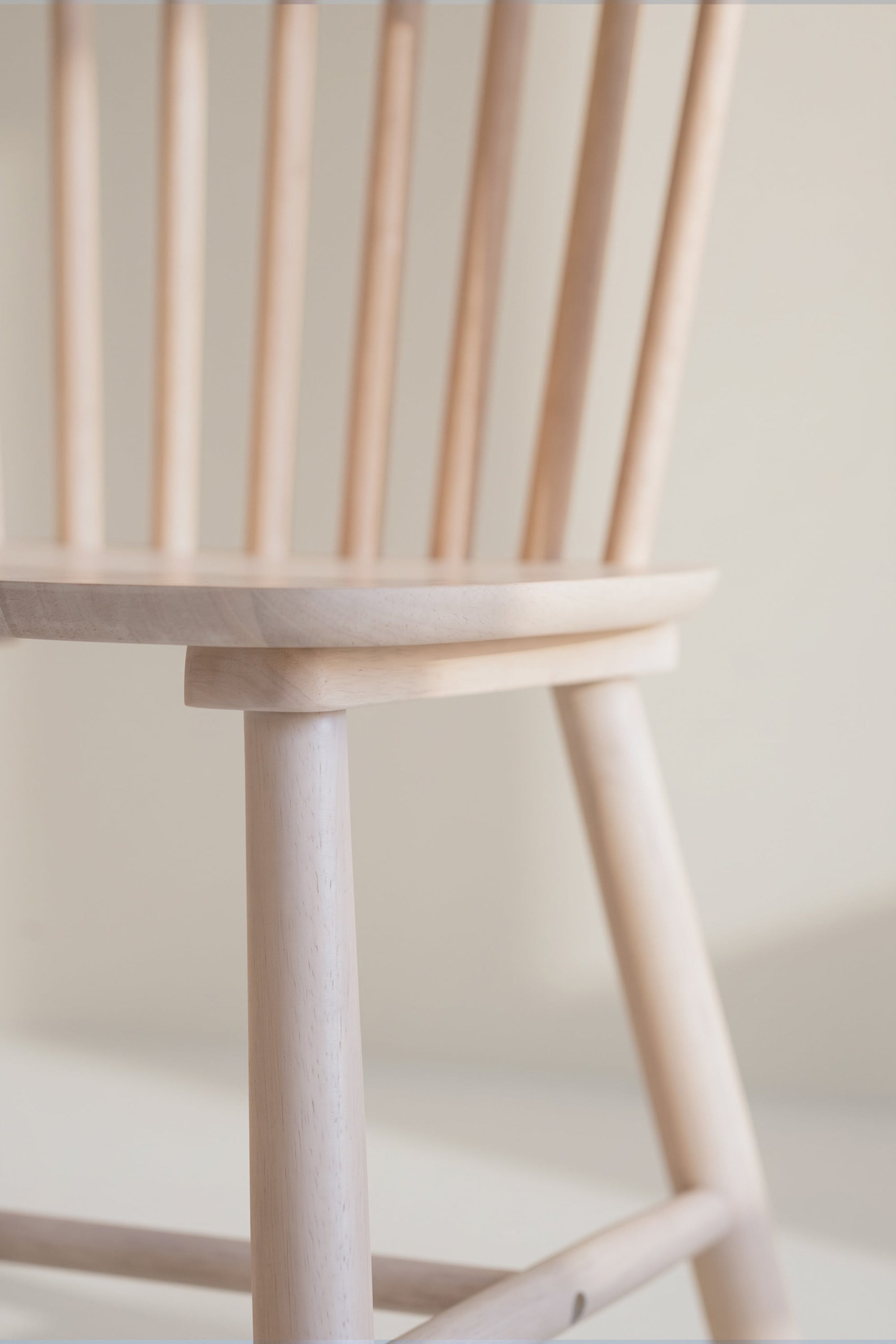 Foxford Spindle-Back Dining Chair (Set of 2) – Whitewash – 4
